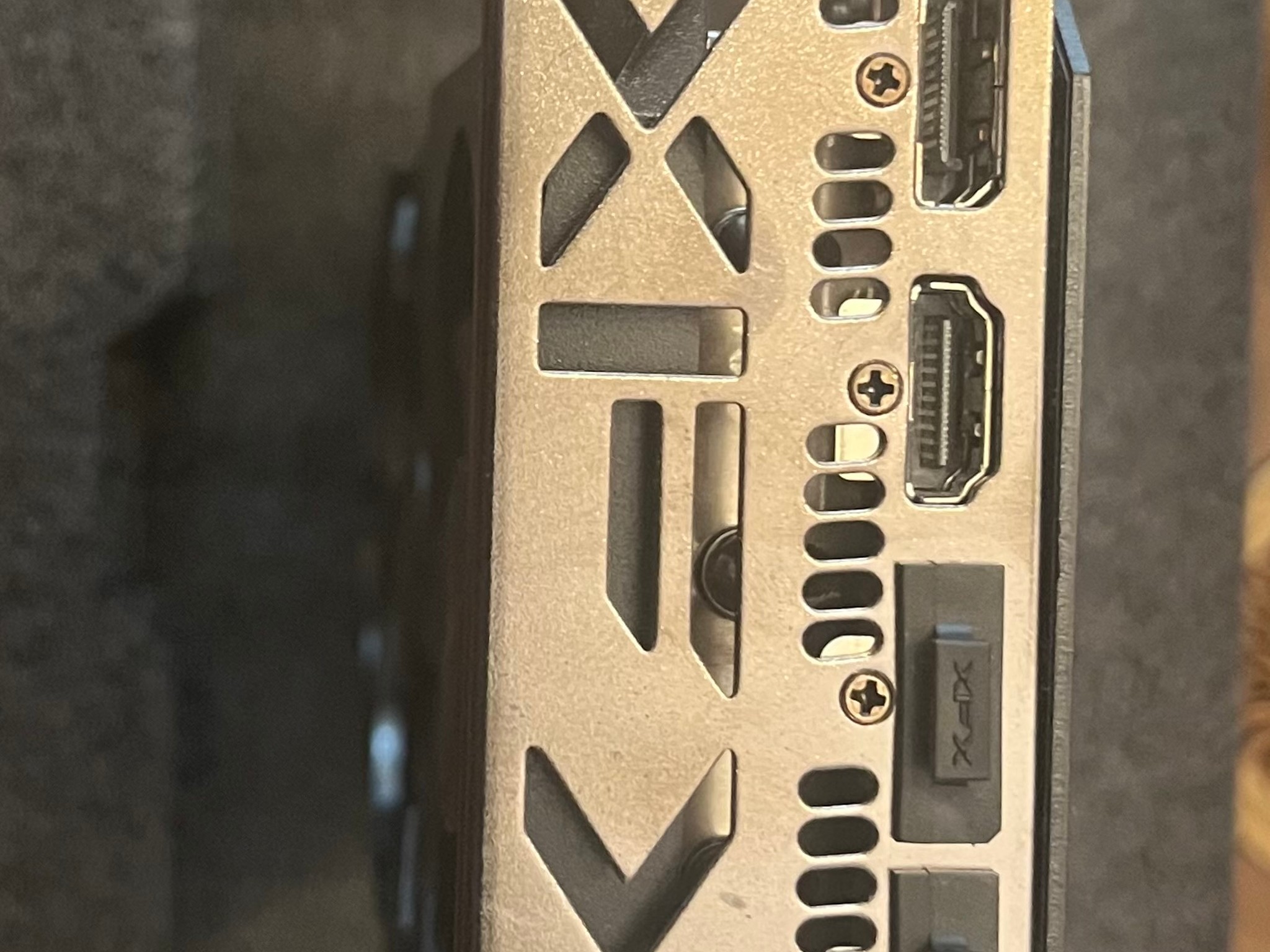 XFX Speedster QICK 319 BLACK RX 6700 XT