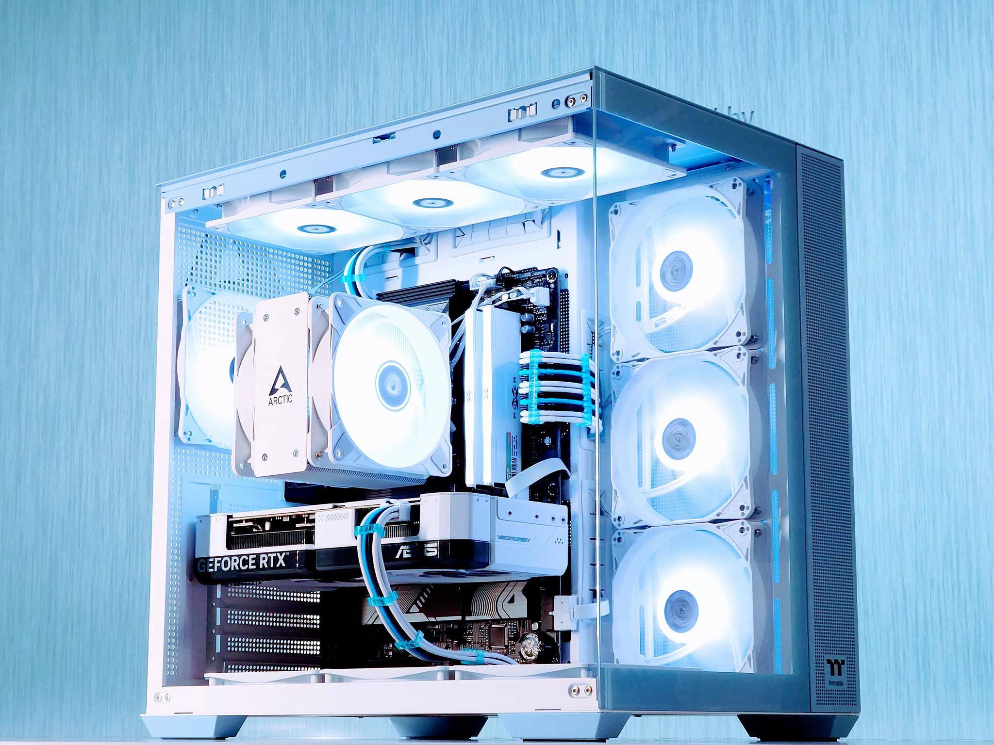 🤍🩵🖤Gaming PC🔲Nvidia RTX 4070 12GB🔲AMD Ryzen 5 7500F🔲32GB DDR5🔲1TB SSD