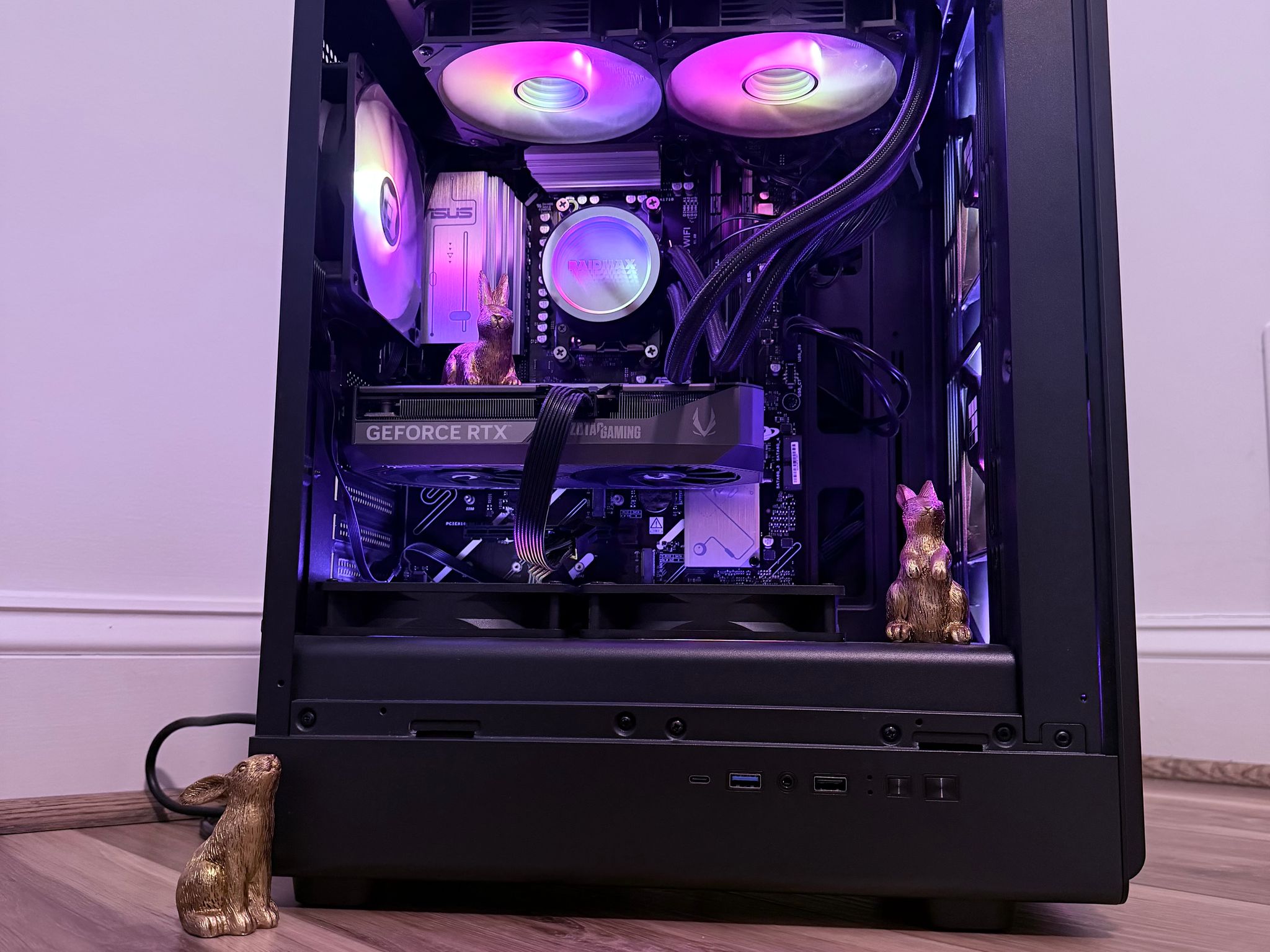 🖤🐰"Black Bunny"🐰🖤 | 1440p/4k Gaming | RTX 5060 Ti 16gb | Ryzen 5 9600X | 32GB DDR5 | 1TB NVMe