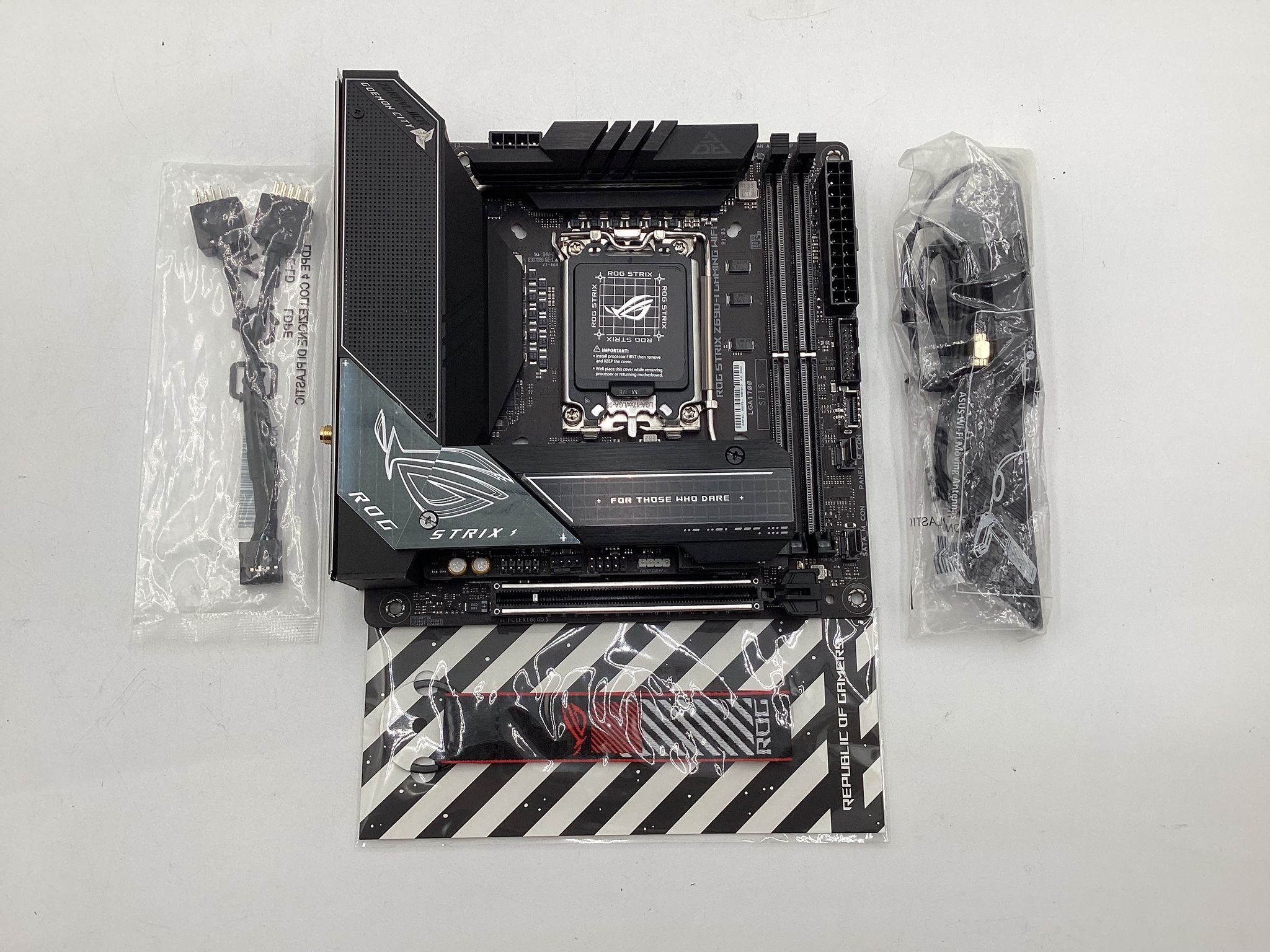 ASUS ROG-STRIX-Z690-I-GAMING-WIFI Intel Z690 LGA 1700 mini ITX