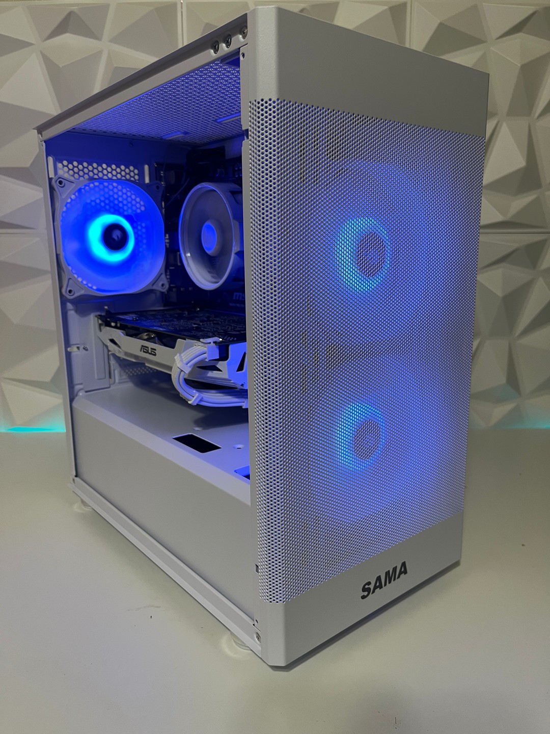 Great Value 1080p Streaming/Gaming PC|GTX 1070 8GB|Ryzen 5 2600