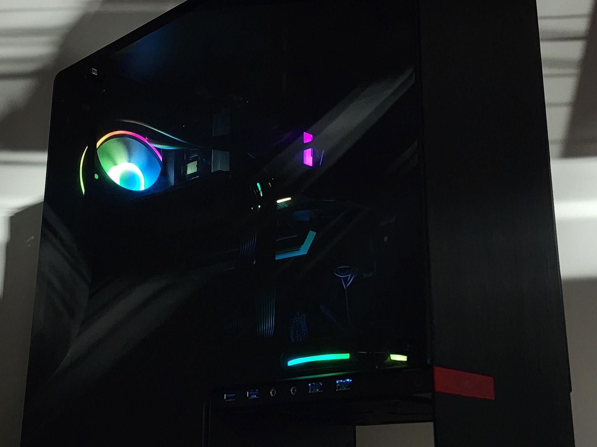 Gaming PC Ryzen 5 9600X 16GB RAM 240GB SSD + 2TB HDD RTX 3070 8GB Windows 11 Computer