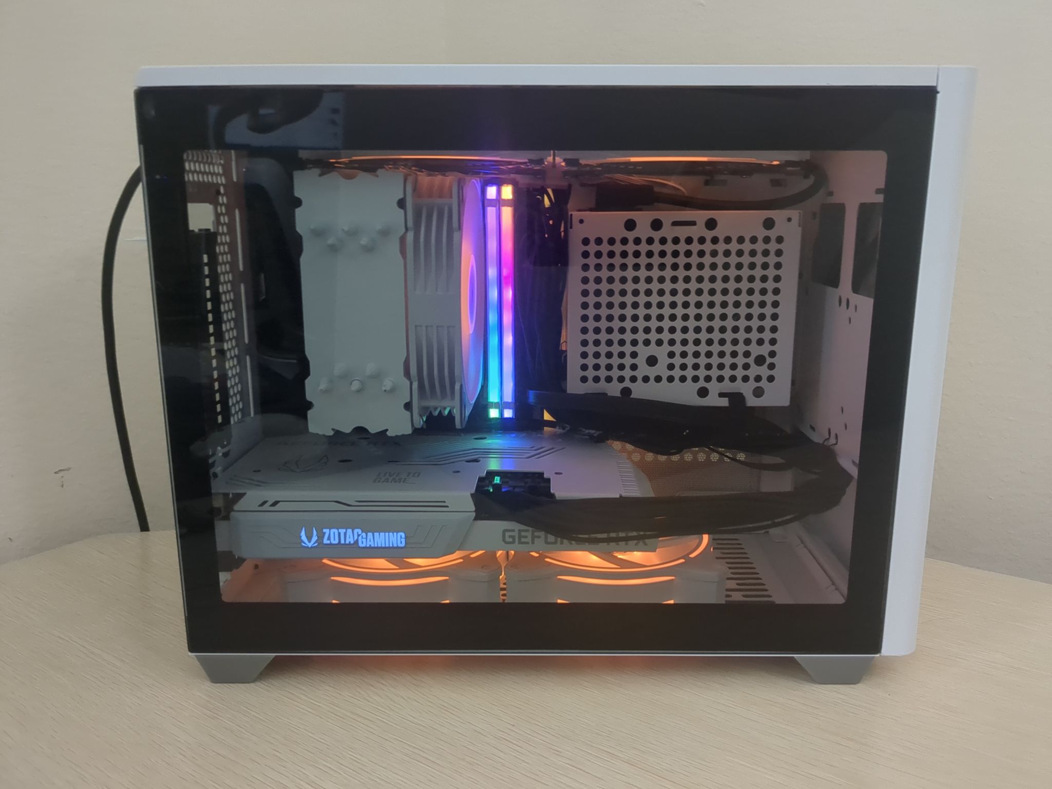 RTX 3070, Ryzen 5 5600 White Gaming PC (32GB RAM, 1TB SSD, Win11 Pro)