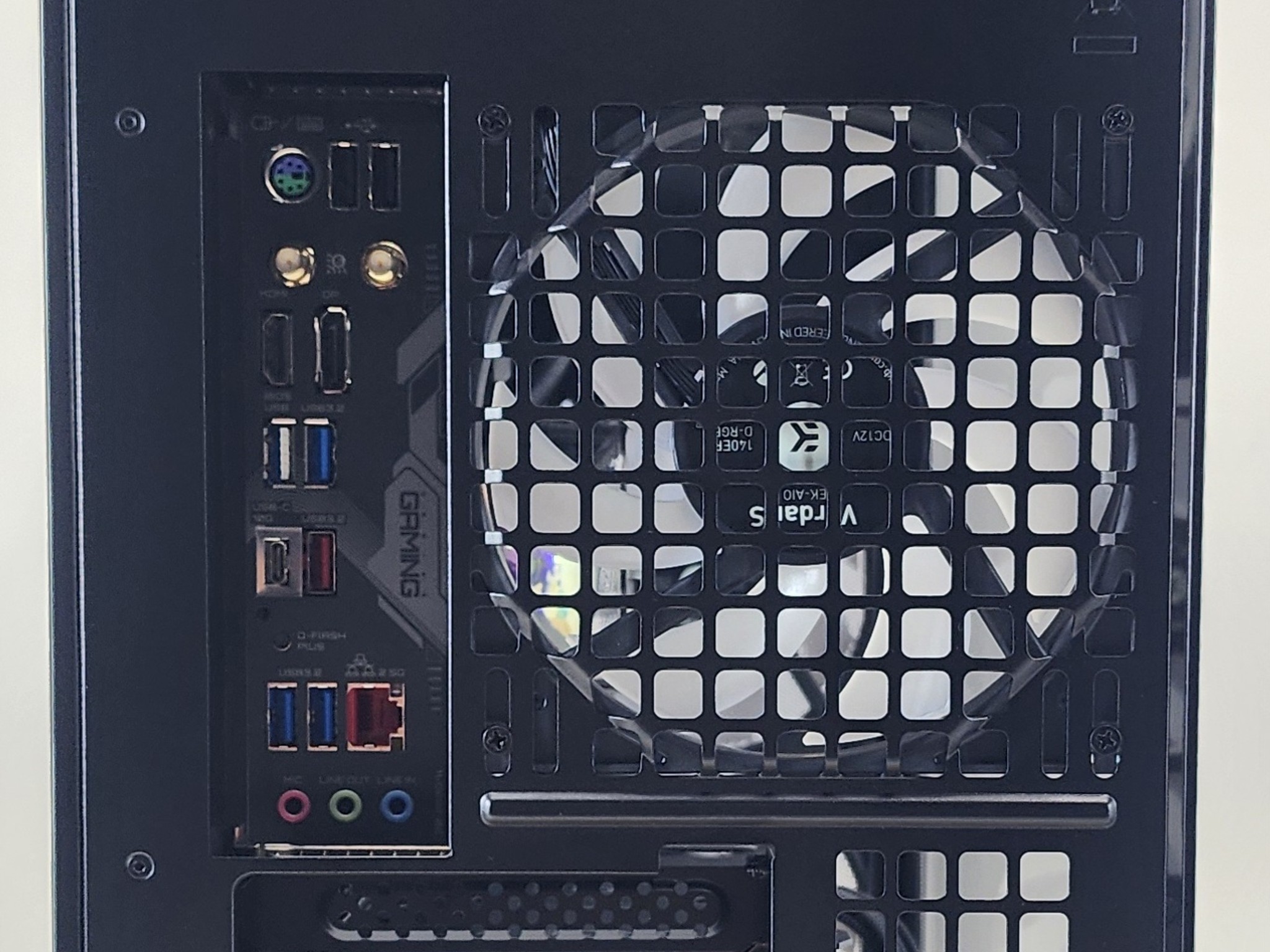 Gaming PC Ryzen 7 7700X 16GB RAM 1TB SSD RTX 4060 Ti 16GB Windows 11 Computer