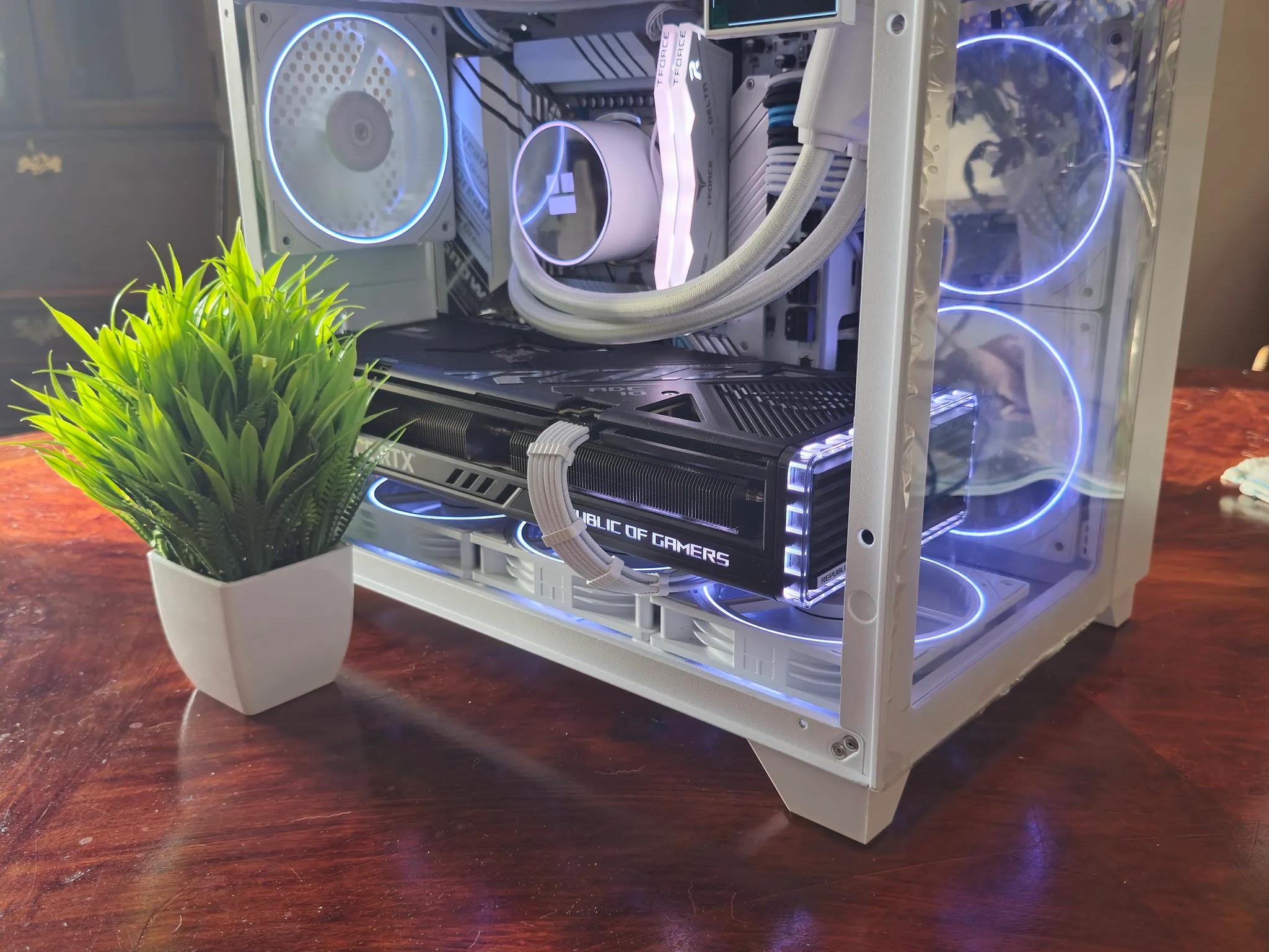 🧊Frostbyte v2🧊 Core i7 12700kf | Rog Strix Rtx 4070 ti | Lcd Screen Gaming pc