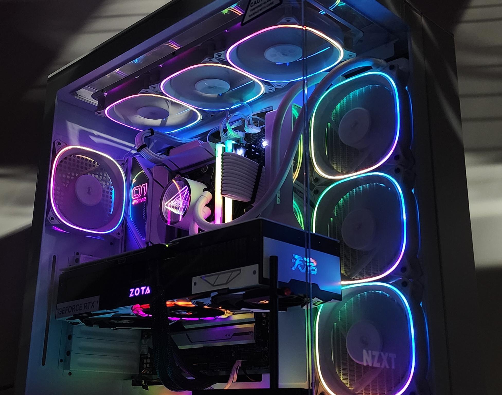 Gaming PC Ryzen 9 9900X 32GB RAM 2TB SSD RTX 5080 16GB Windows 11 Computer