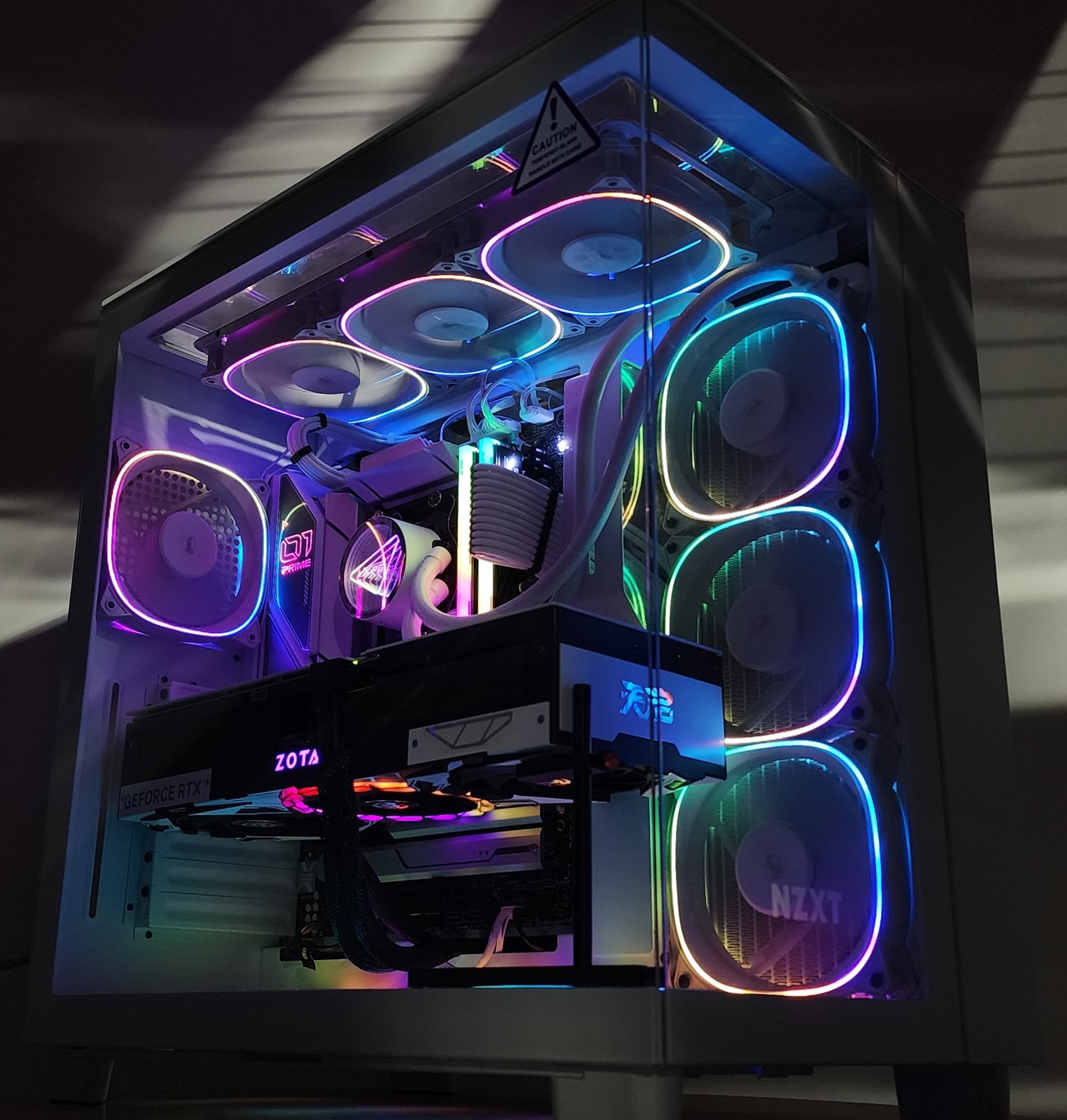 Gaming PC Ryzen 9 9900X 32GB RAM 2TB SSD RTX 5080 16GB Windows 11 Computer