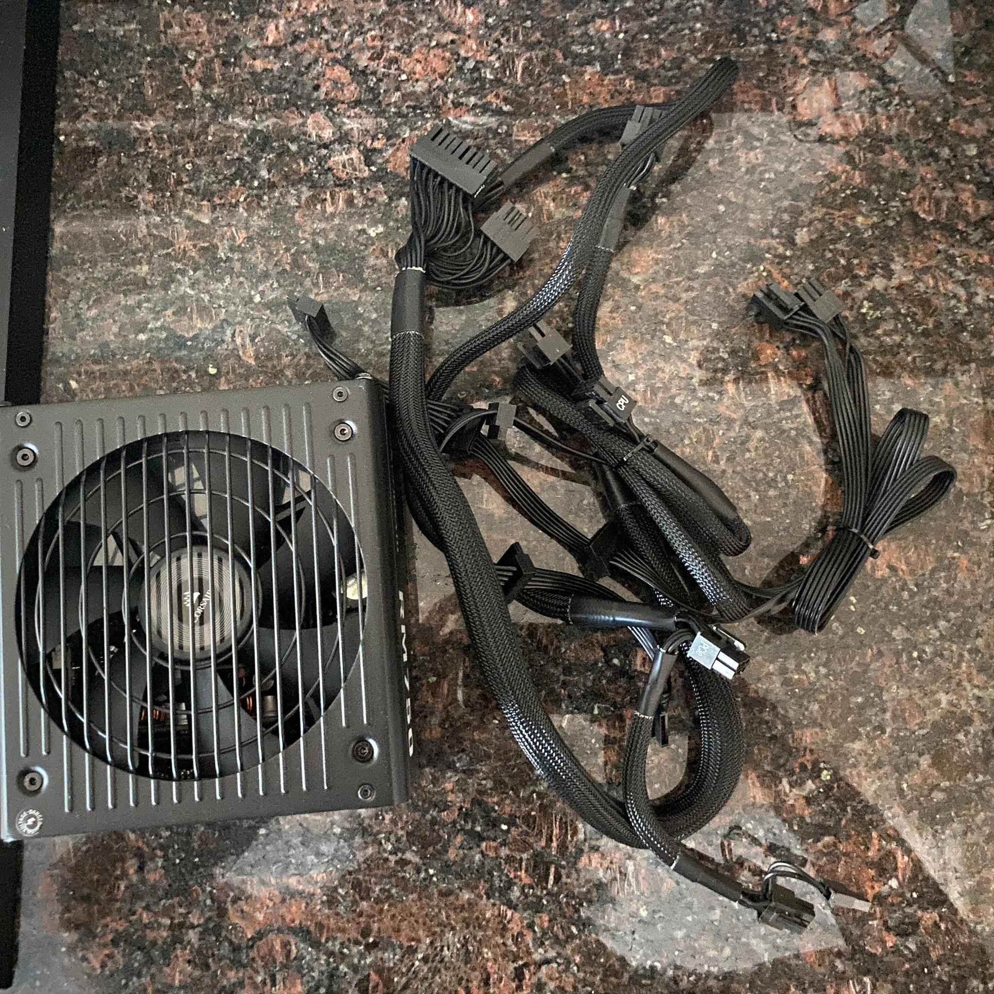 Corsair RM750 750W 80 PLUS Fully Modular PSU. TESTED. Only Used Once