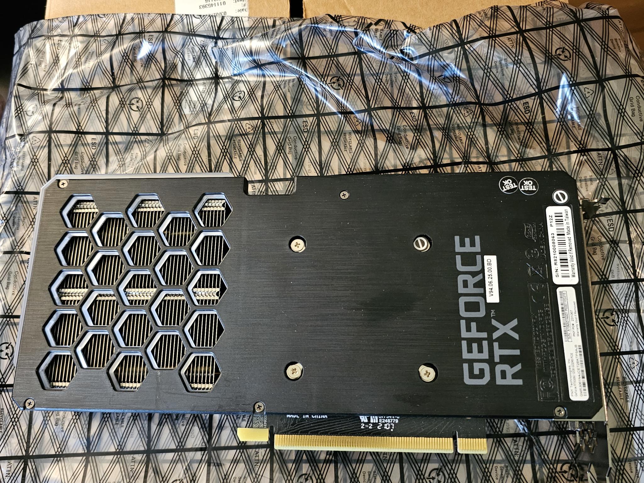 PNY GeForce RTX™ 3060 12GB XLR8 Gaming REVEL EPIC-X RGB™ Dual Fan Graphics Card