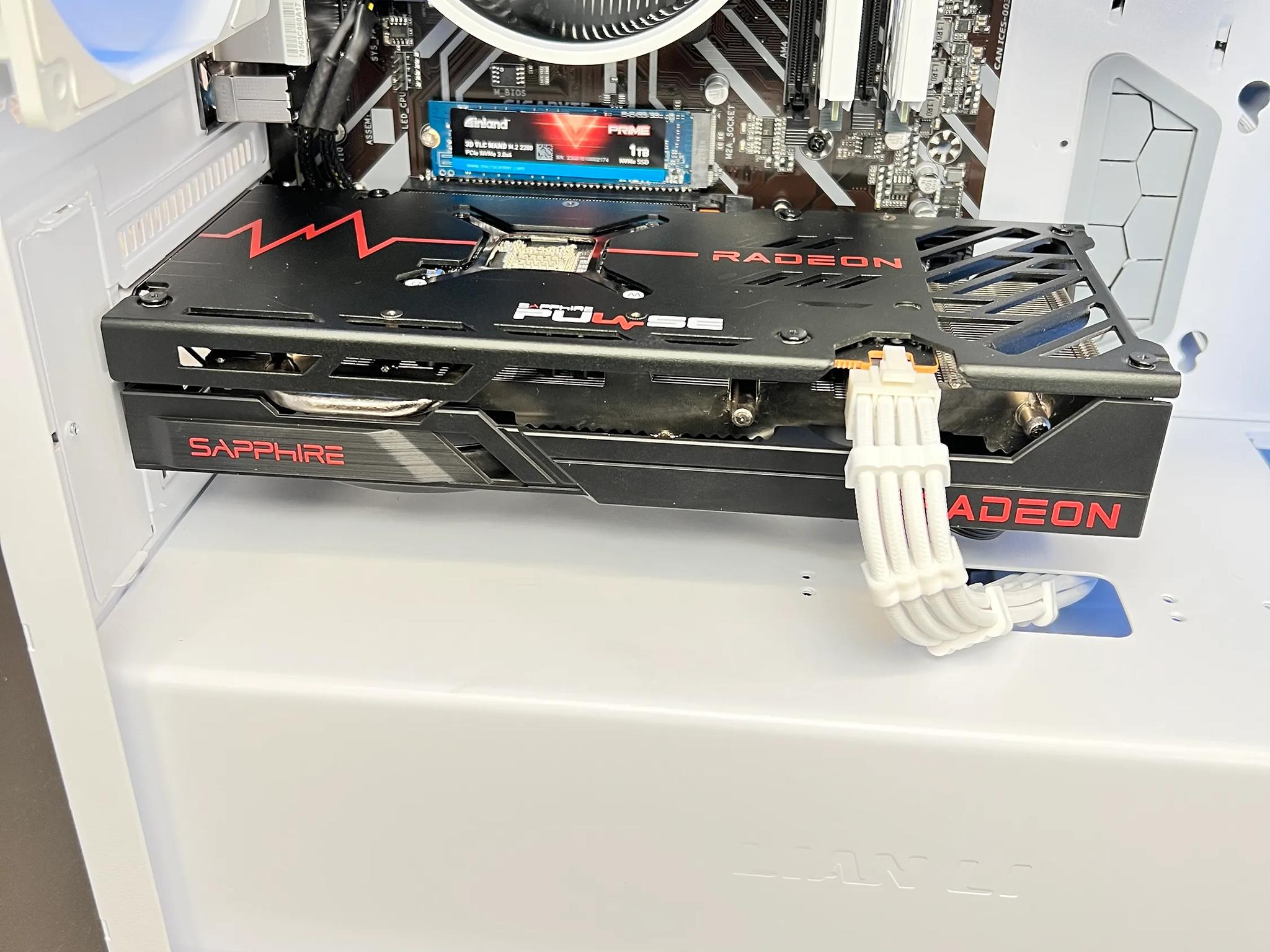 RX 6600 XT Ryzen 5 3600 16GB RAM 1TB M.2 Wifi/BT Win 10 Gaming PC