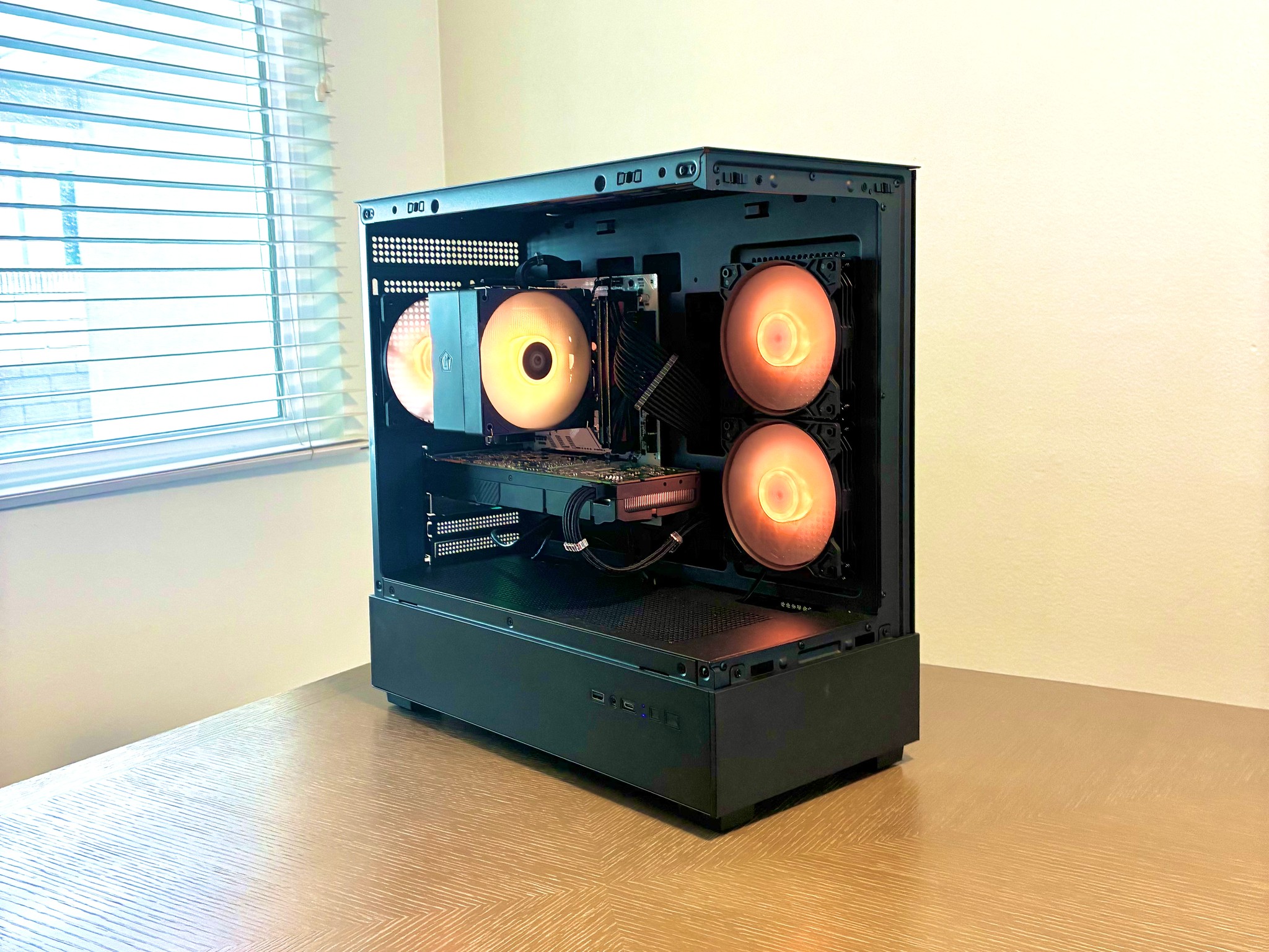 Budget Beast |GTX 1080 | RYZEN 7 2700 | 16GB RAM | WIFI & BT| Windows 11 - 1080p