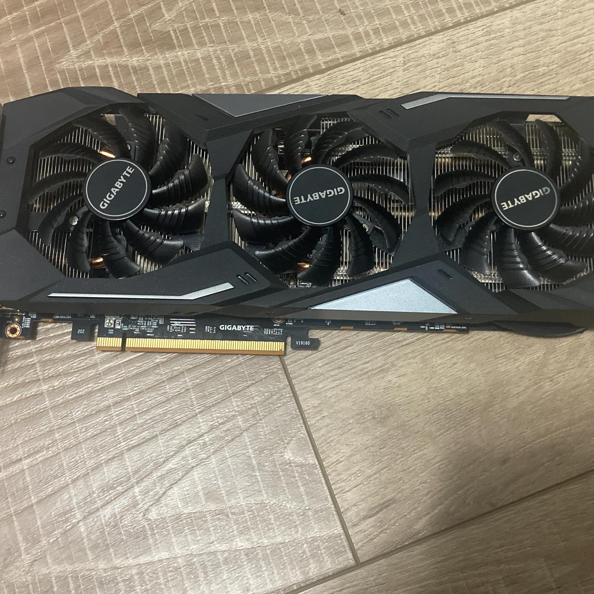AMD RX 5600XT 6GB (Gigabyte Gaming OC Model)