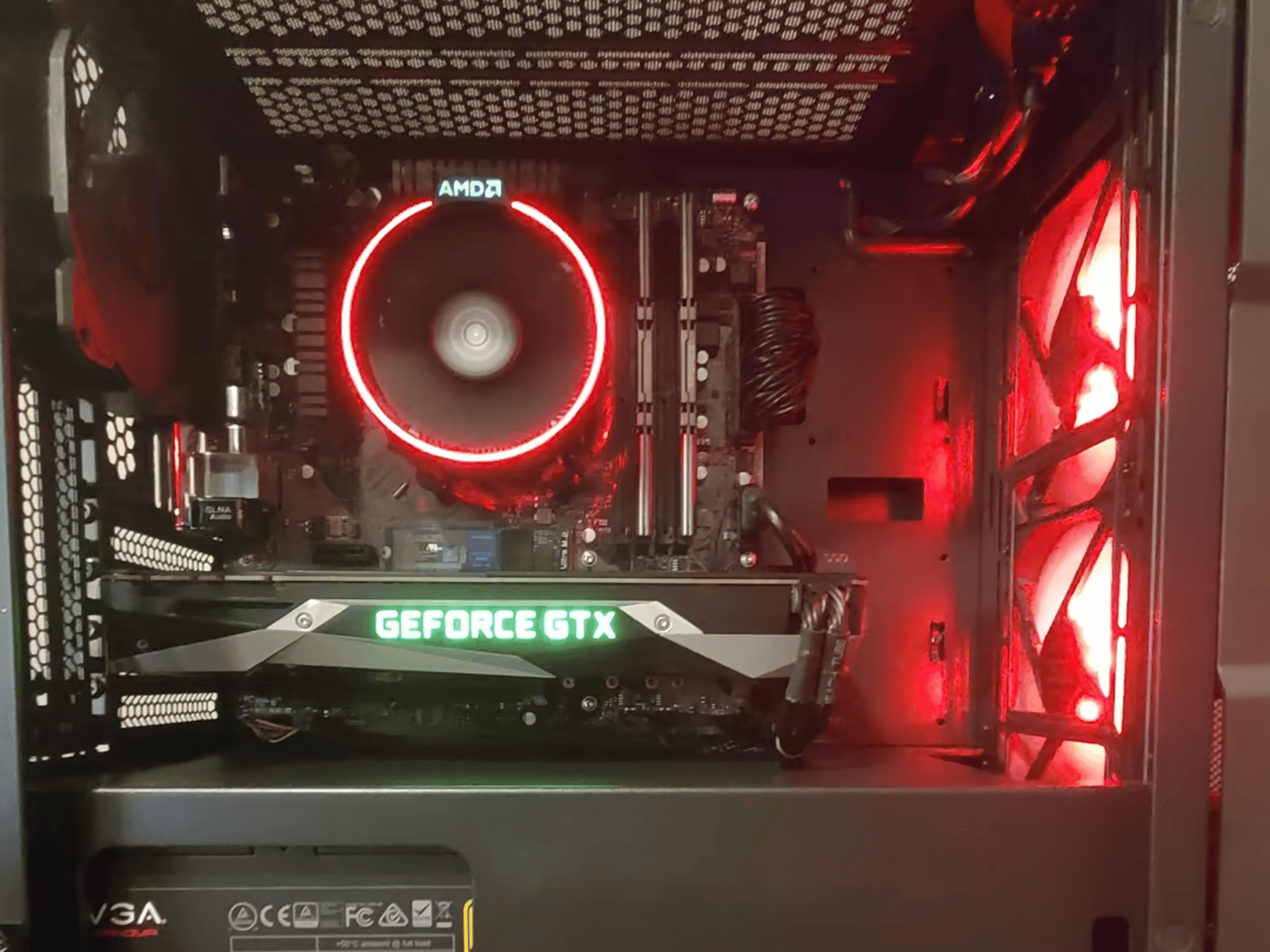 Custom 2700X | GTX 1070 | 16GB 3000MHz | 500GB NVME SSD Gaming PC