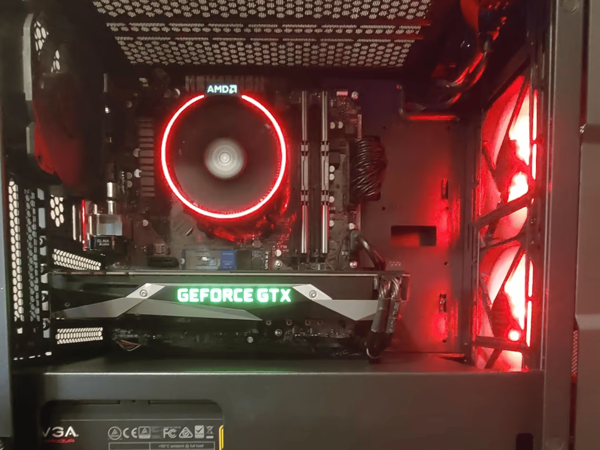 Custom 2700X | GTX 1070 | 16GB 3000MHz | 500GB NVME SSD Gaming PC