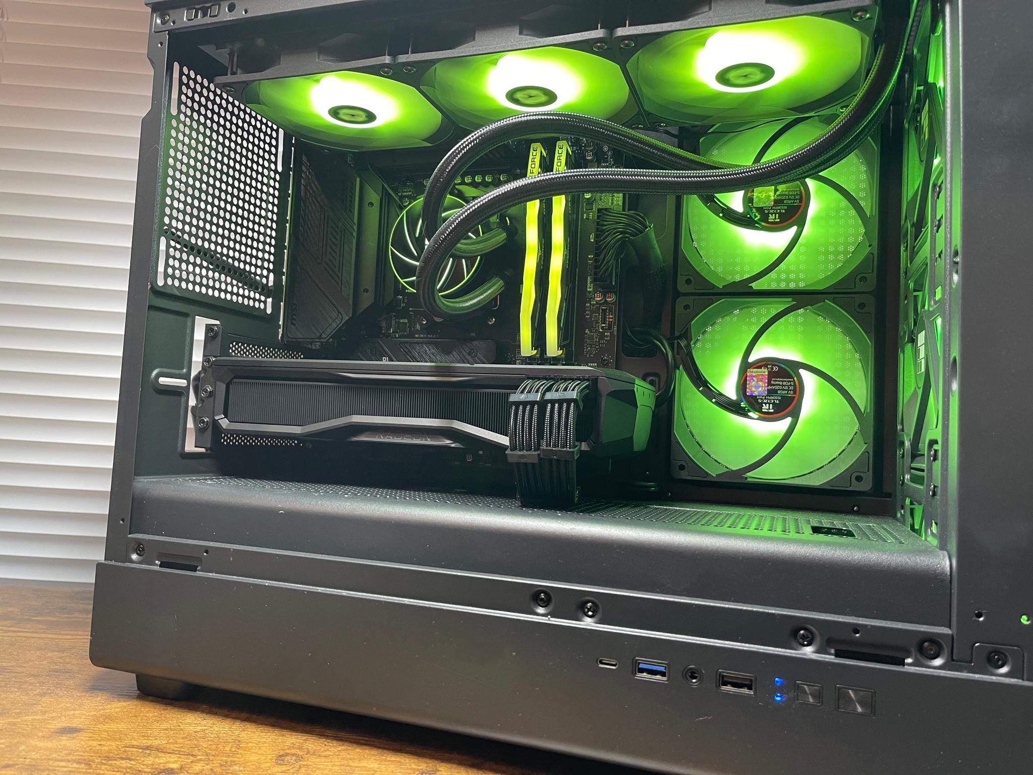 7800X3D & 7900 XT 20GB GAMING MONSTER!