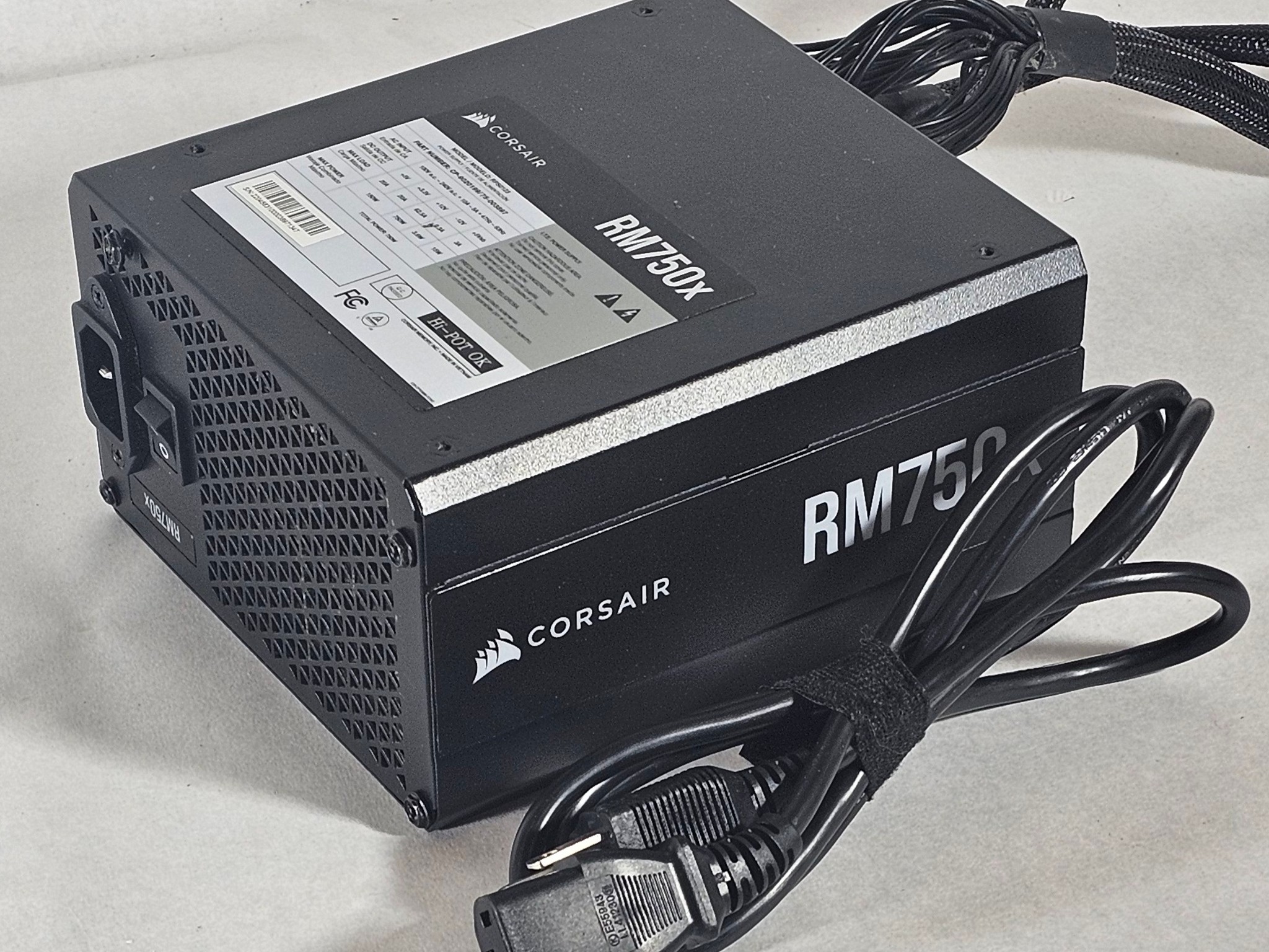 750 Watt PSU Corsair RM750x Power Supply