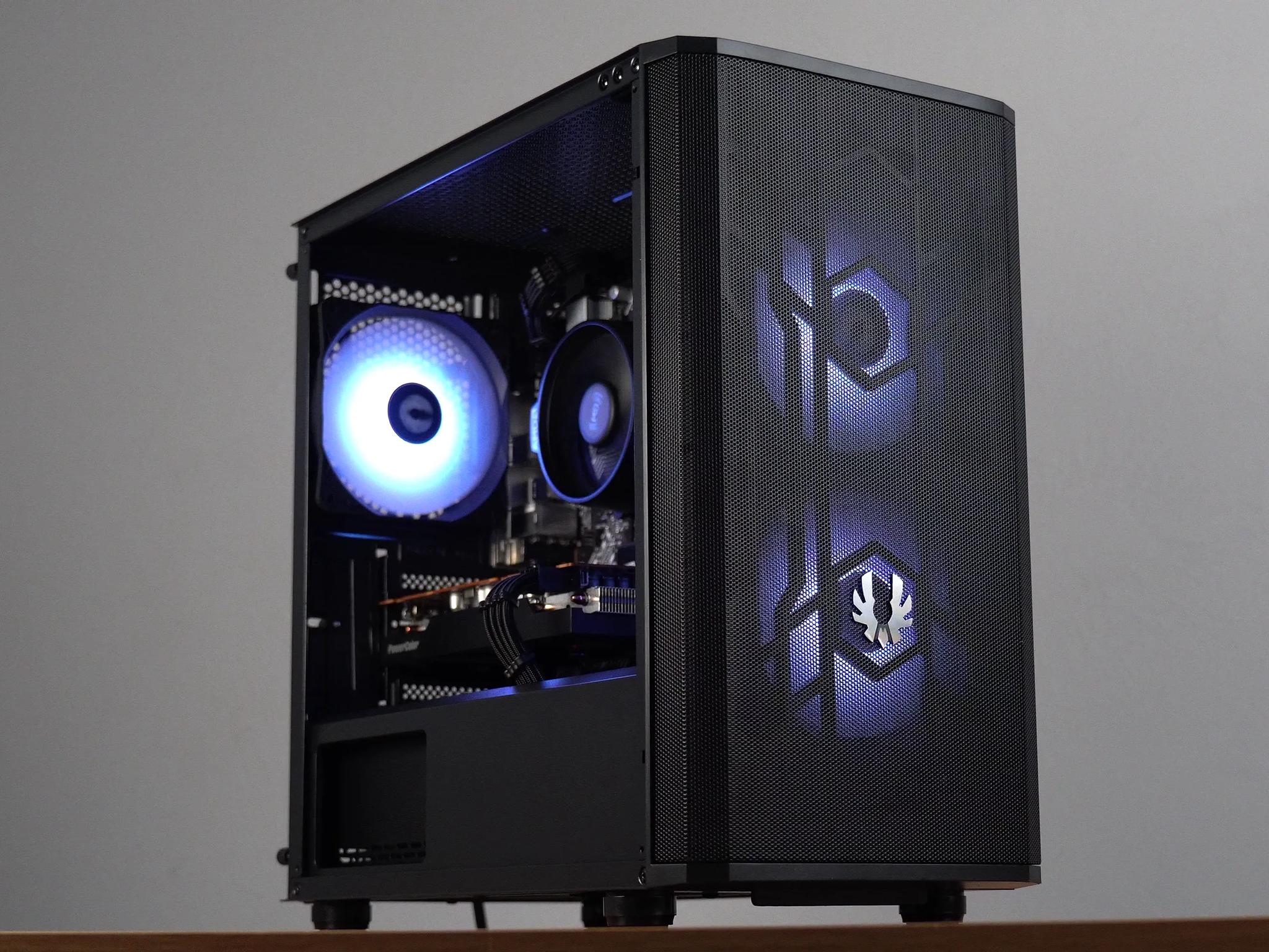 RX 6650XT + Ryzen 5500 Custom Gaming PC! ARGB