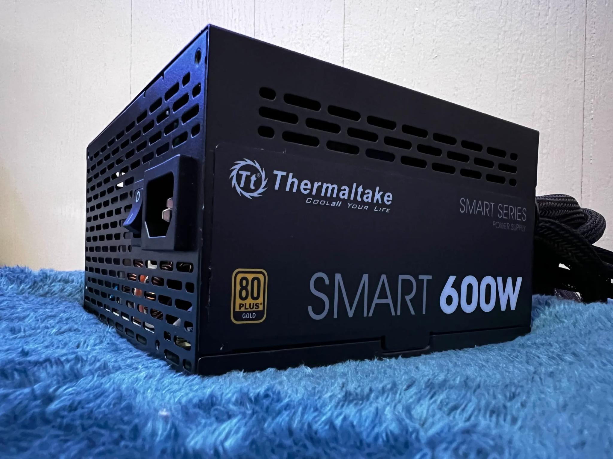 600W 80+ Gold PSU - Thermaltake SMART Series