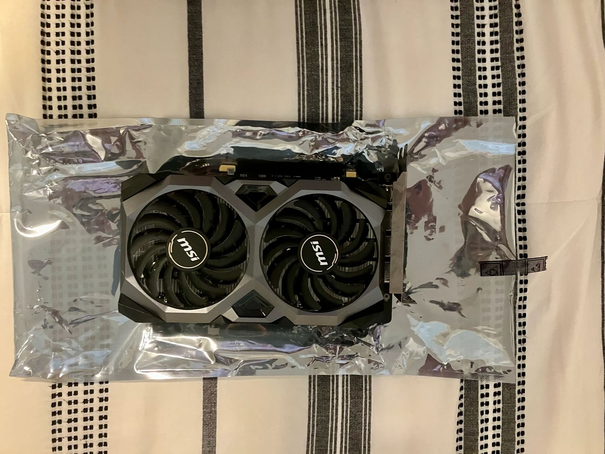 5500xt 8GB FROM MSI - PRICE NEGOTIABLE