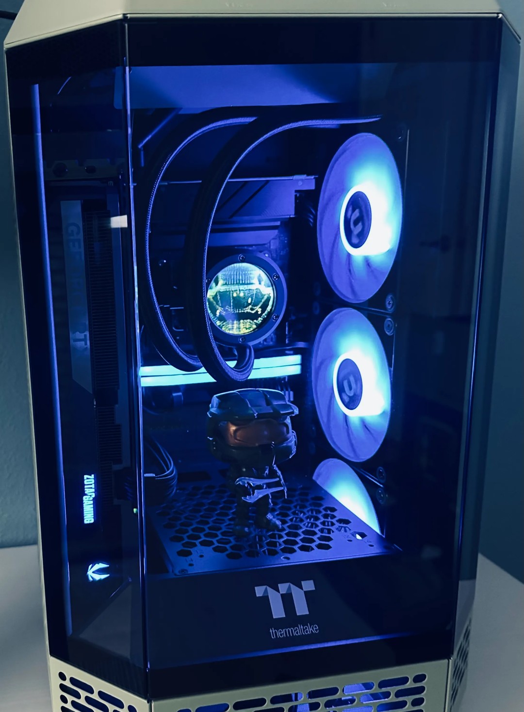 RTX 5070 Ti TOWER 250 HALO THEMED GAMING PC (RYZEN 7 7800X3D, 32GB DDR5 ...