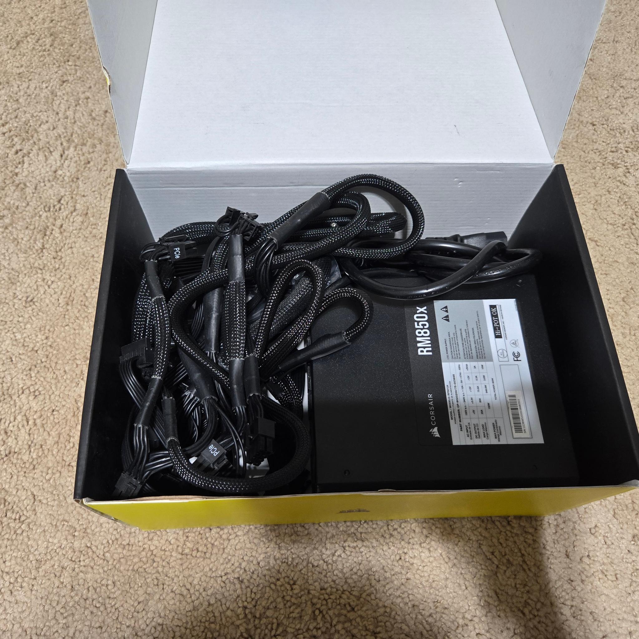 CORSAIR RM850x GOLD+ Fully Modular