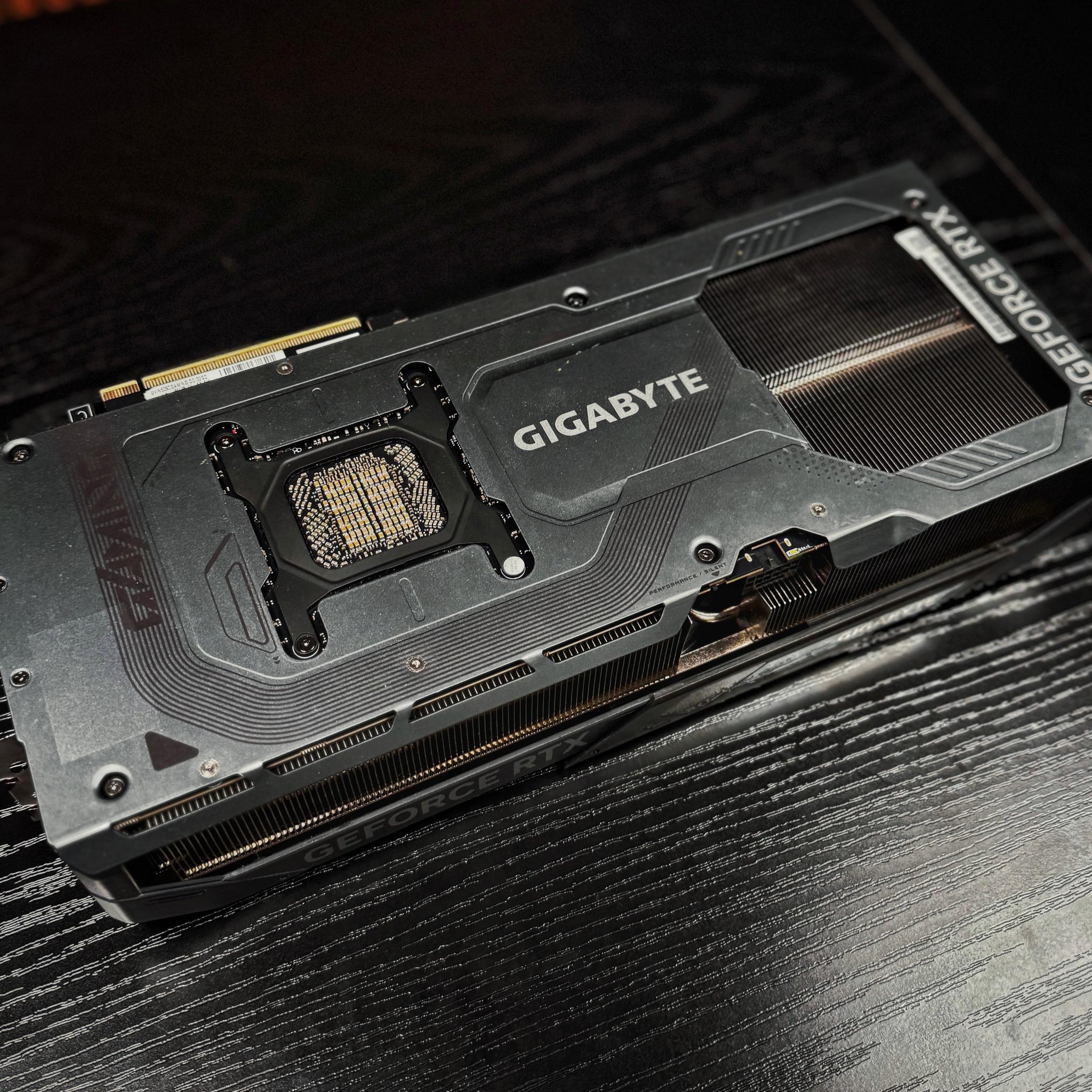 GIGABYTE GeForce RTX 5090 GAMING OC 32G