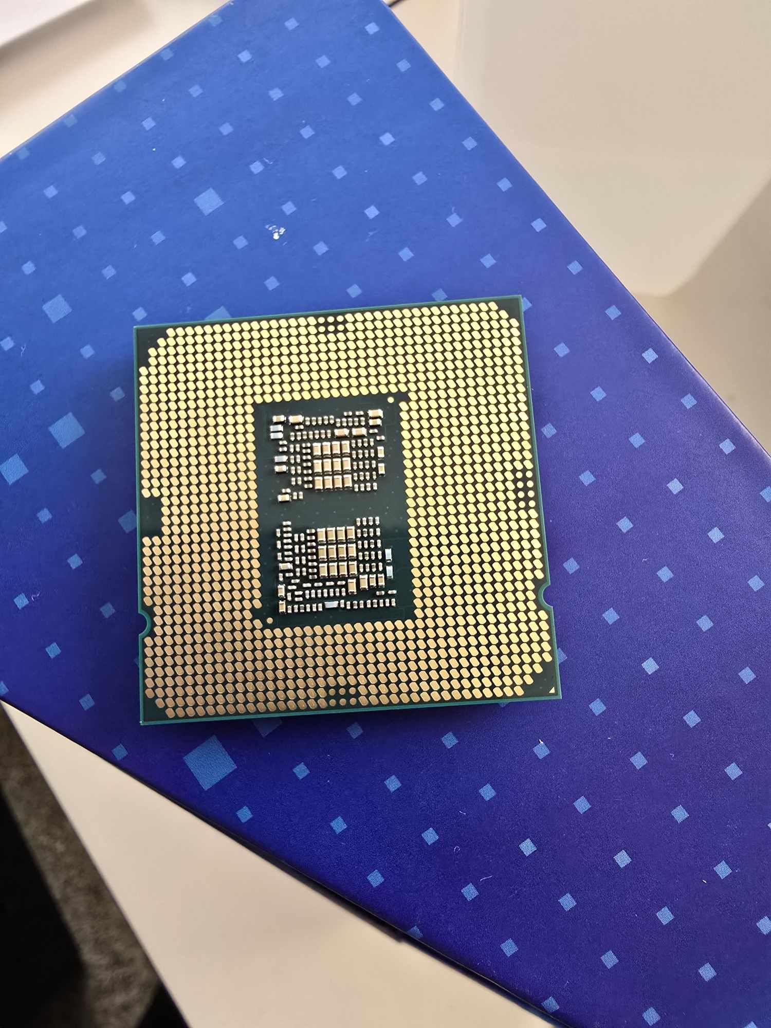 Intel Core 10900K 10 Core 3.7 GHZ Processor