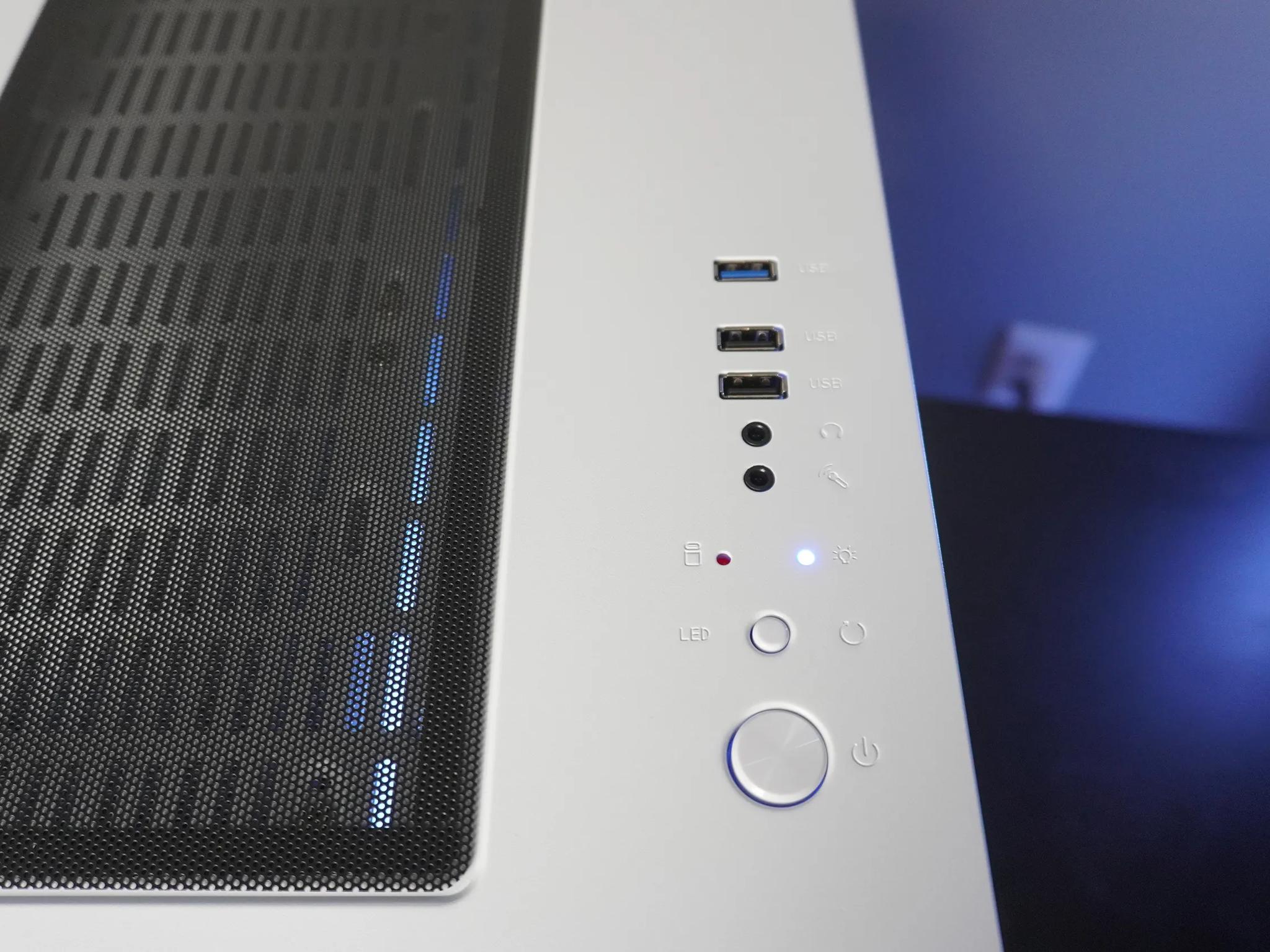 🤍ARCTIC TUNDRA🖤 1080p/1440p 💚 RTX 3070 8GB 🧡 Ryzen 5 5600 | 32GB DDR4 | 1TB NVME | WIFI