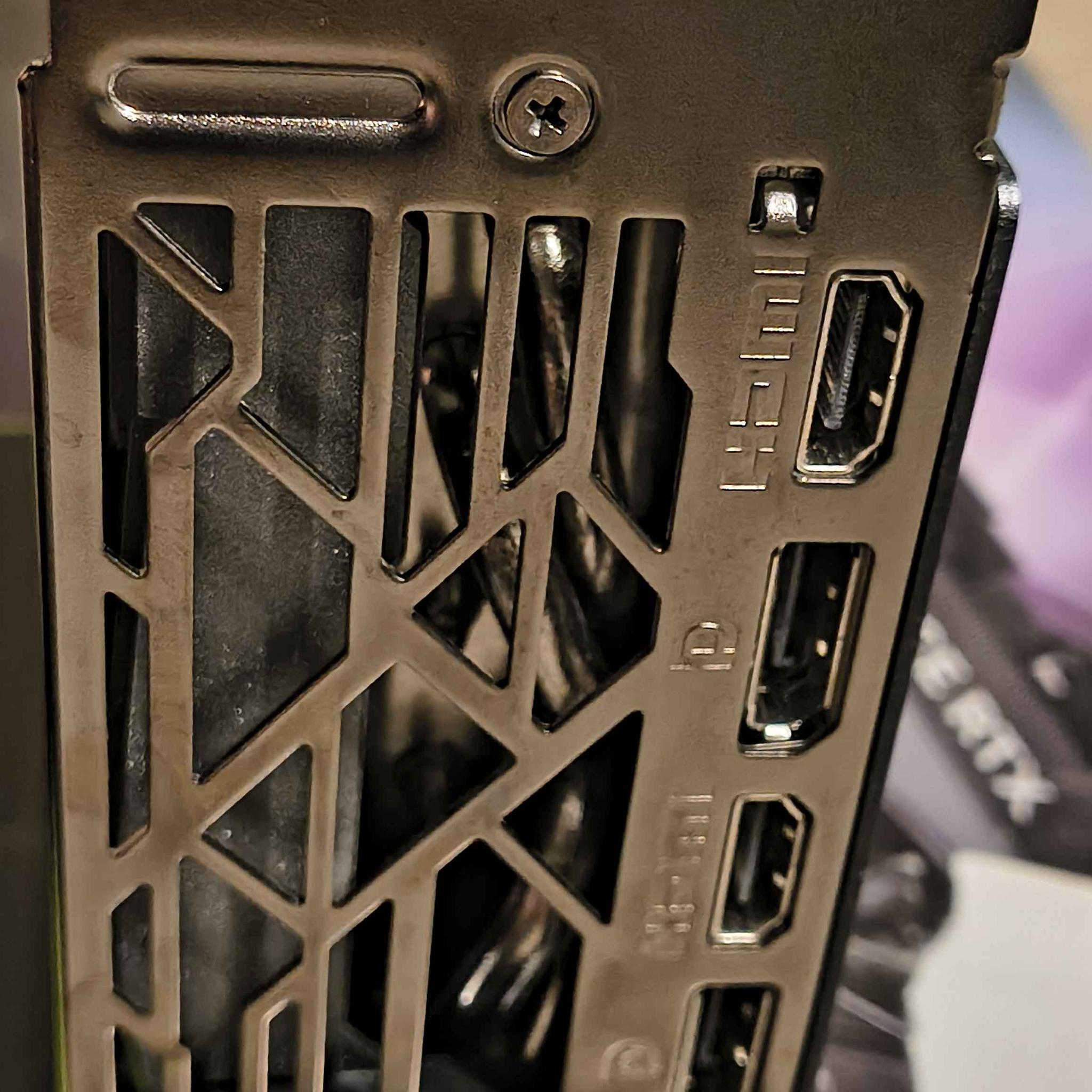 MSI GeForce RTX 4090 GAMING X SLIM 24G