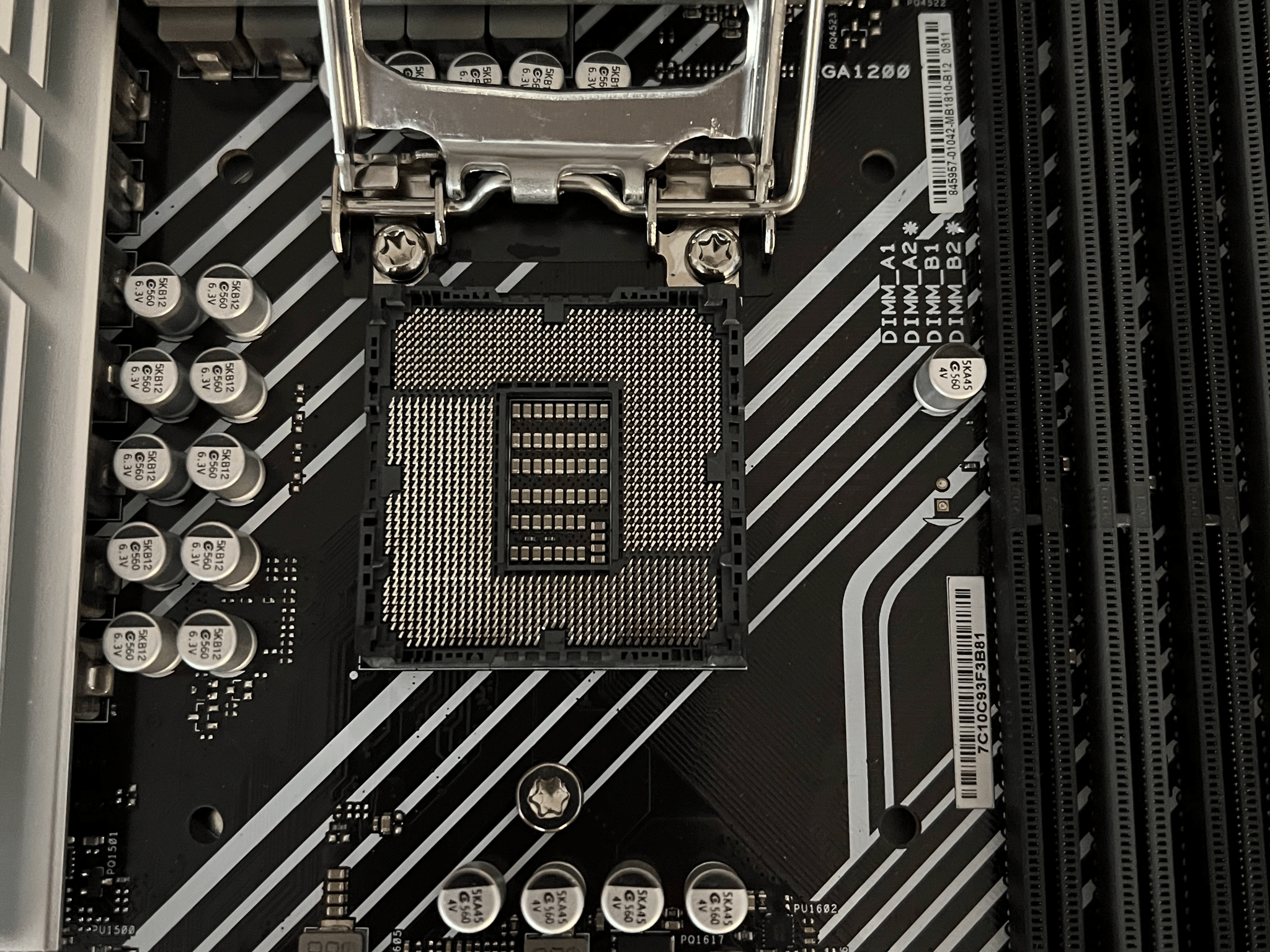 ASUS Z590-P WI-FI