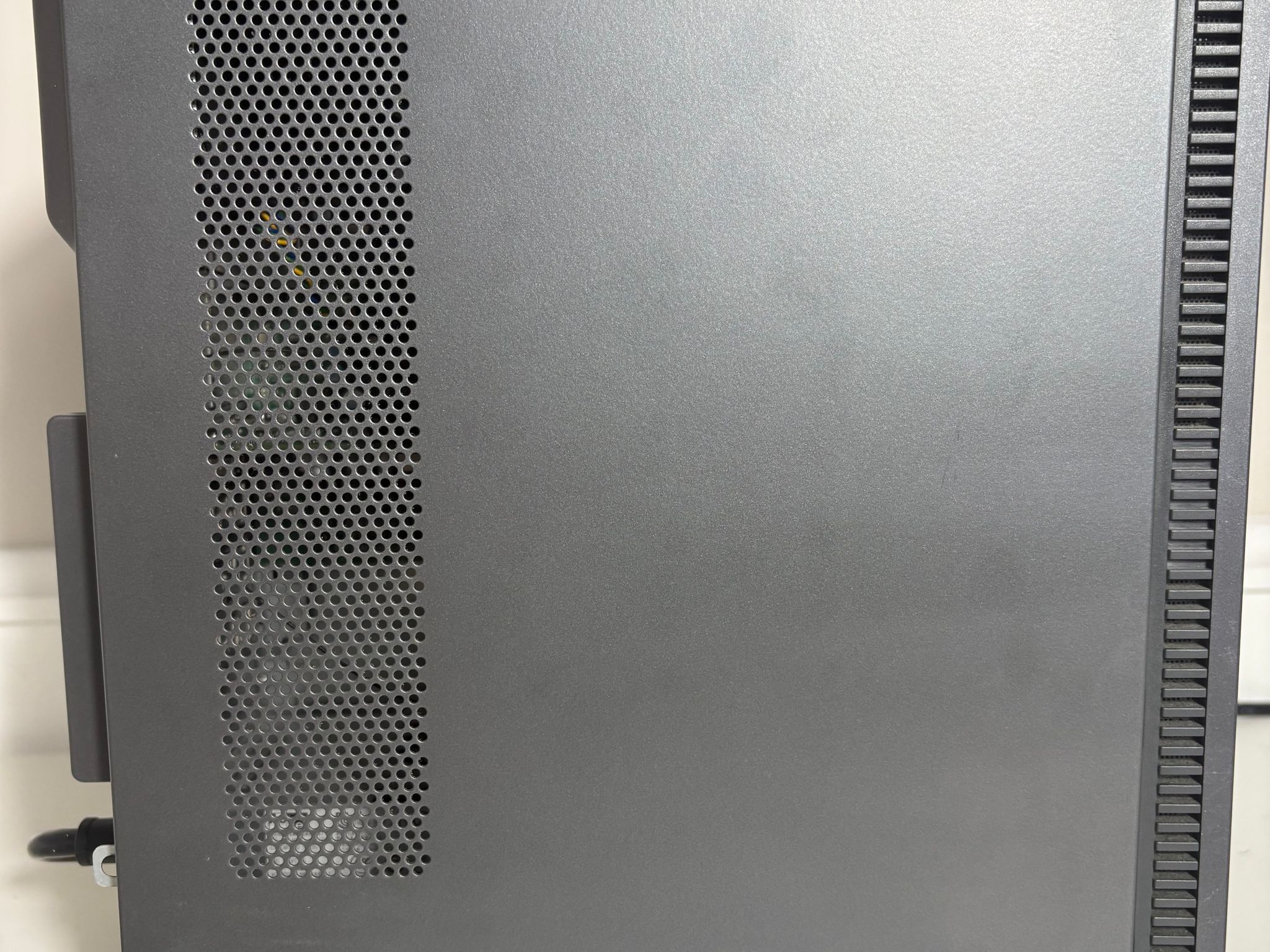Lenovo IdeaCenter PC - i5 9400, GTX 1650 4GB, 16GB DDR4, 256GB SSD