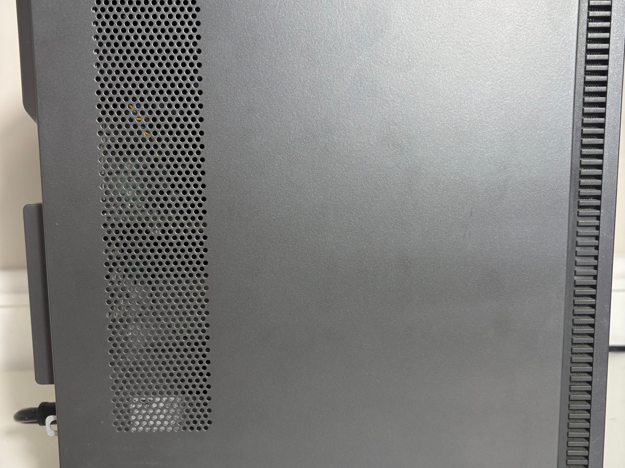 Lenovo IdeaCenter PC - i5 9400, GTX 1650 4GB, 16GB DDR4, 256GB SSD