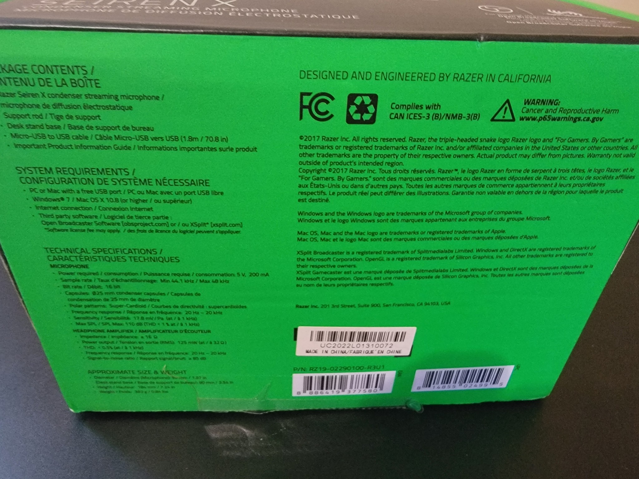 Razer Seiren X USB Streaming Microphone - Black