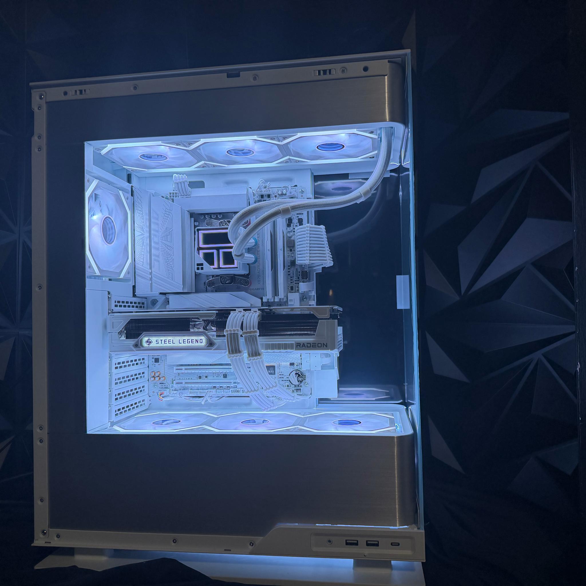 🥛❄️ ARCTIC MILK ❄️🥛👑 Ryzen 9 7900X| RX 9070XT| 32 GB DDR5| 2.75 TB NVMe| 850W PSU