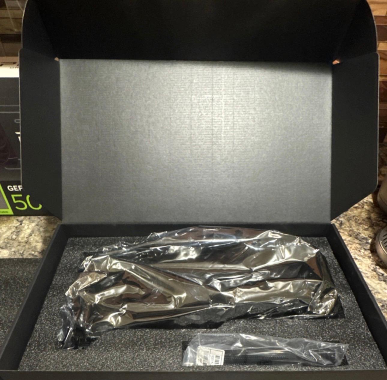 PNY GeForce RTX 5070 Ti OC Triple Fan
