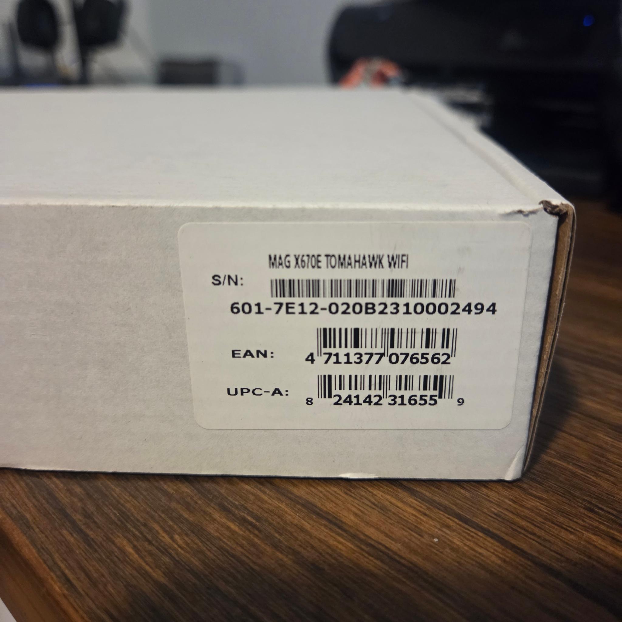 MSI MAG X670E TOMAHAWK WIFI