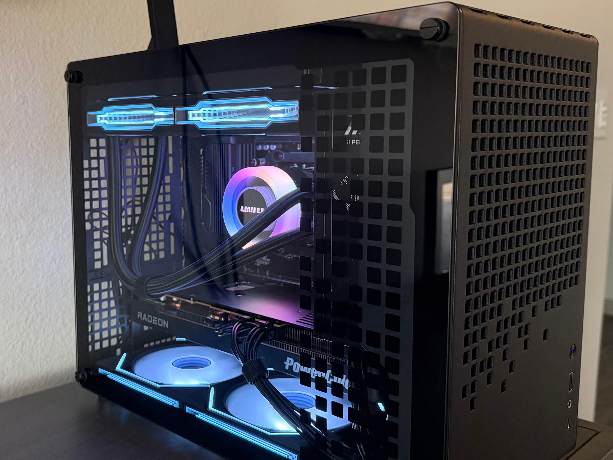 7600x3d/9070xt Micro Gaming PC