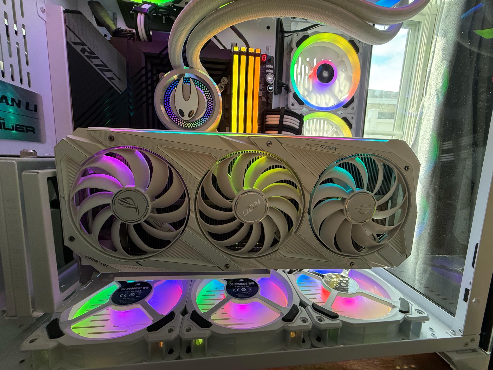 Asus ROG Strix GeForce RTX 3070 White OC V2 LHR