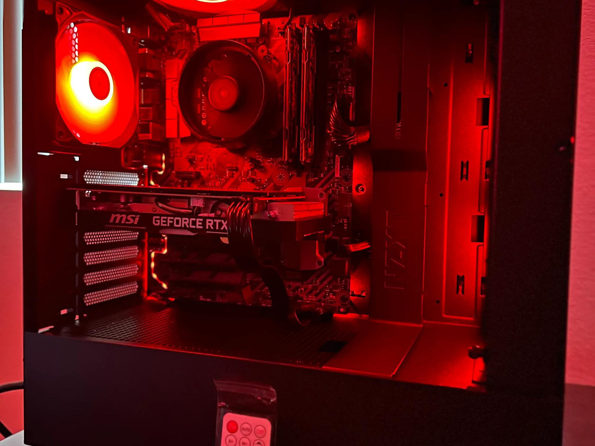 Ryzen 5 1600x / RTX 2060 SUPER 8gb / 16GB DDr4 3000mhz Ram custom gaming PC