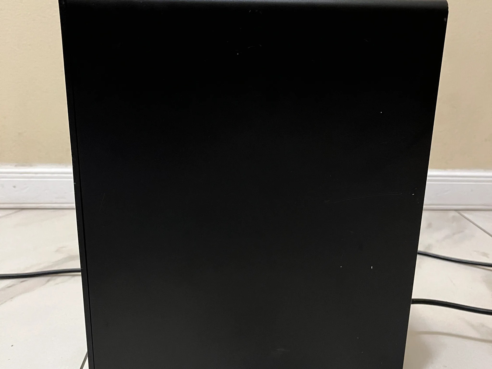 HP Gaming PC Desktop, AMD Ryzen 7 1700 8 Core RX 570 4GB, 16GB DDR4 RAM, 128GB SSD + 1TB HDD & Wi-Fi