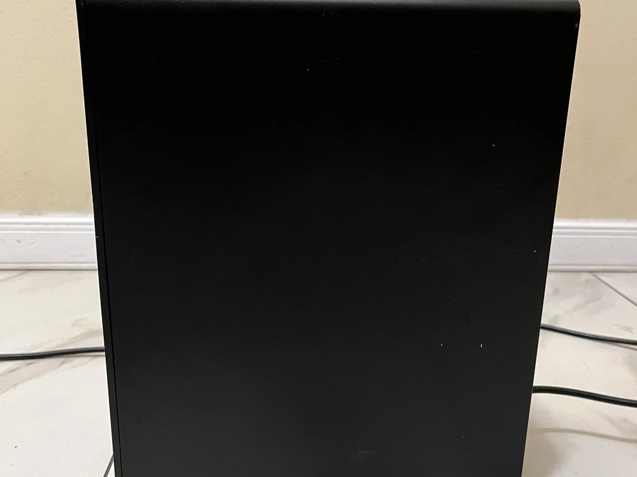 HP Gaming PC Desktop, AMD Ryzen 7 1700 8 Core RX 570 4GB, 16GB DDR4 RAM, 128GB SSD + 1TB HDD & Wi-Fi