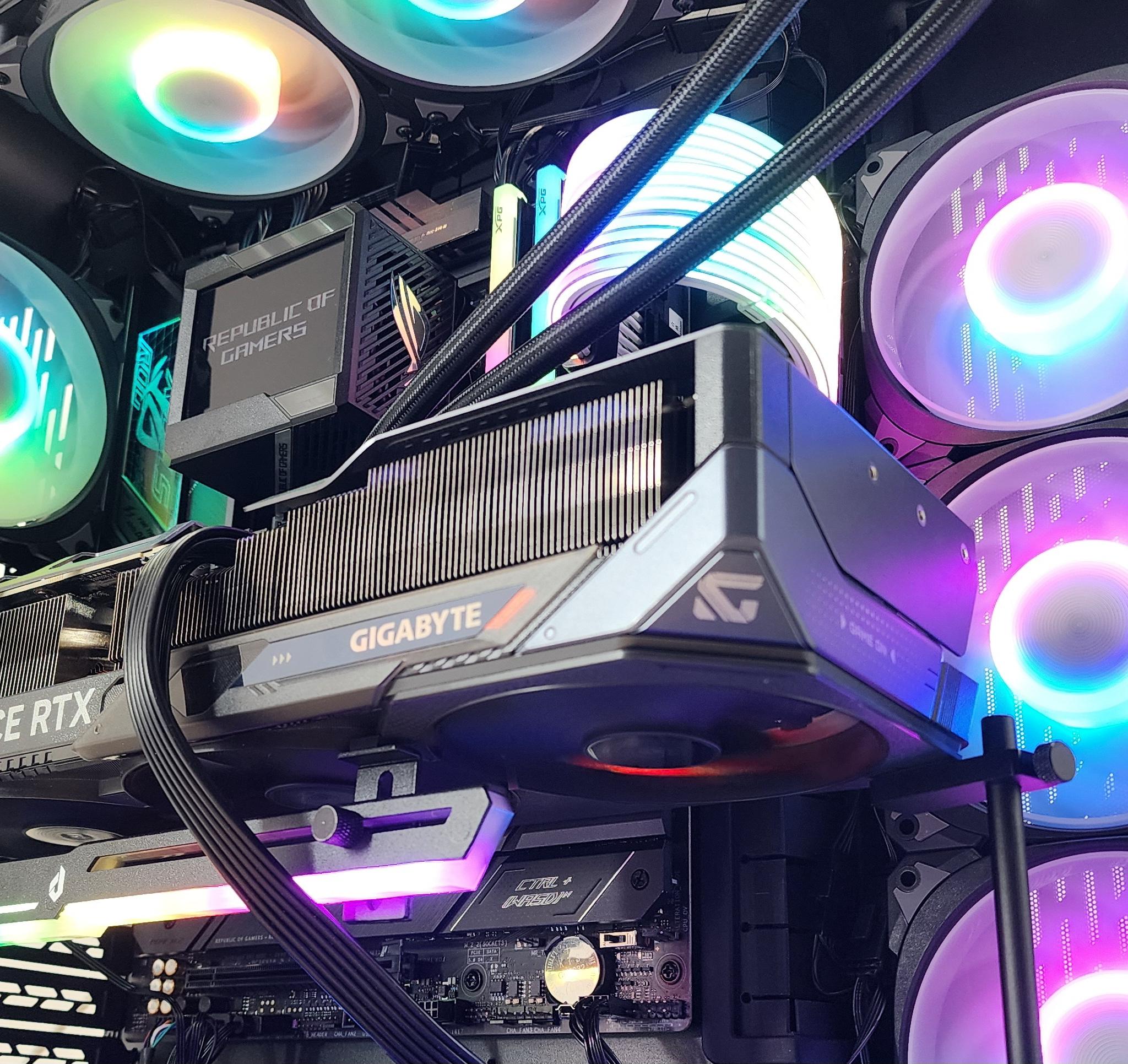 Gaming PC Ryzen 7 9850X3D 32GB RAM 2TB SSD RTX 5080 16GB Windows 11 Computer