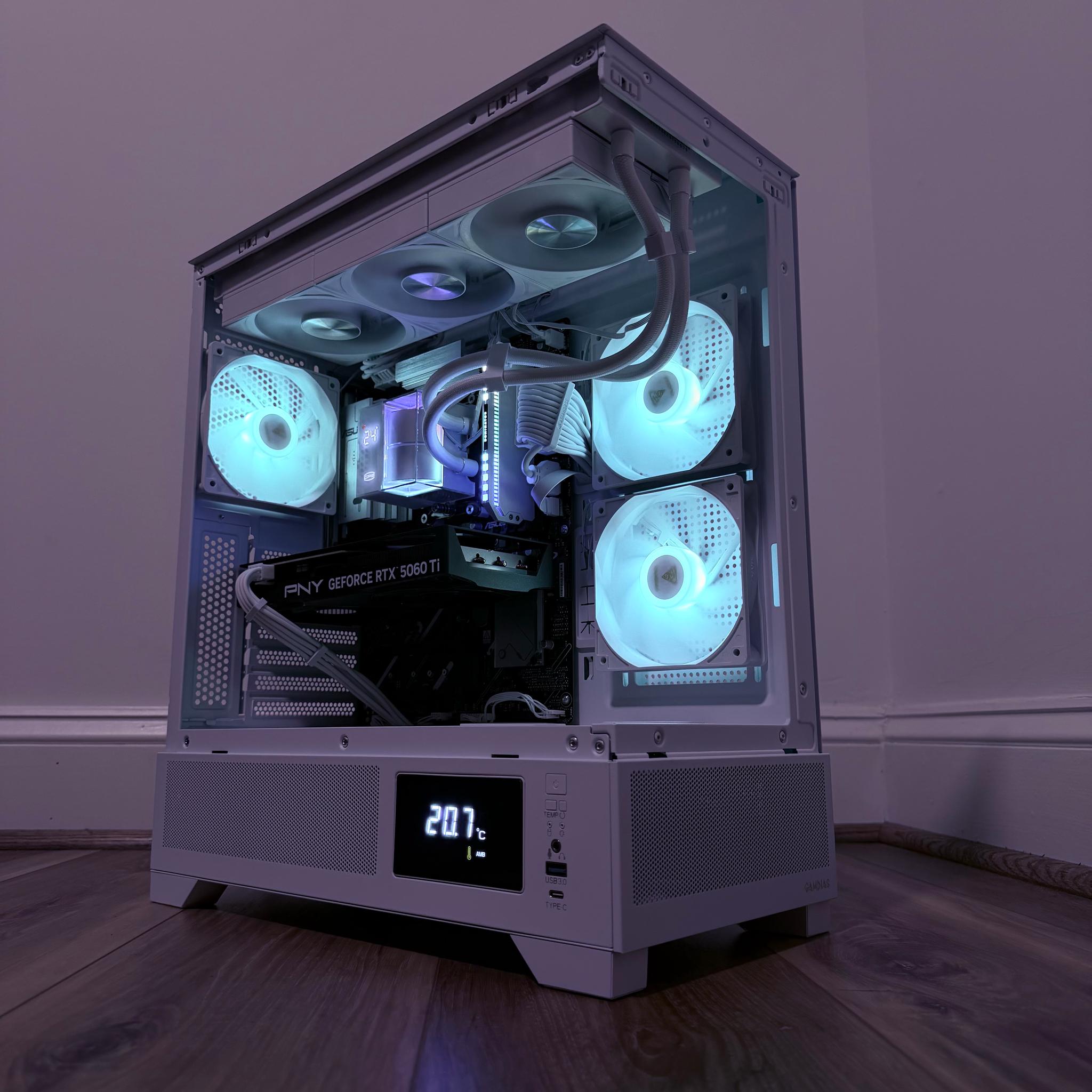 ❄️"Artic Halo"❄️| 1080/1440p Gaming | 5060 Ți | Ryzen 7 8700F | 32GB Ram | 1tb WD Blue SSD | WiFi