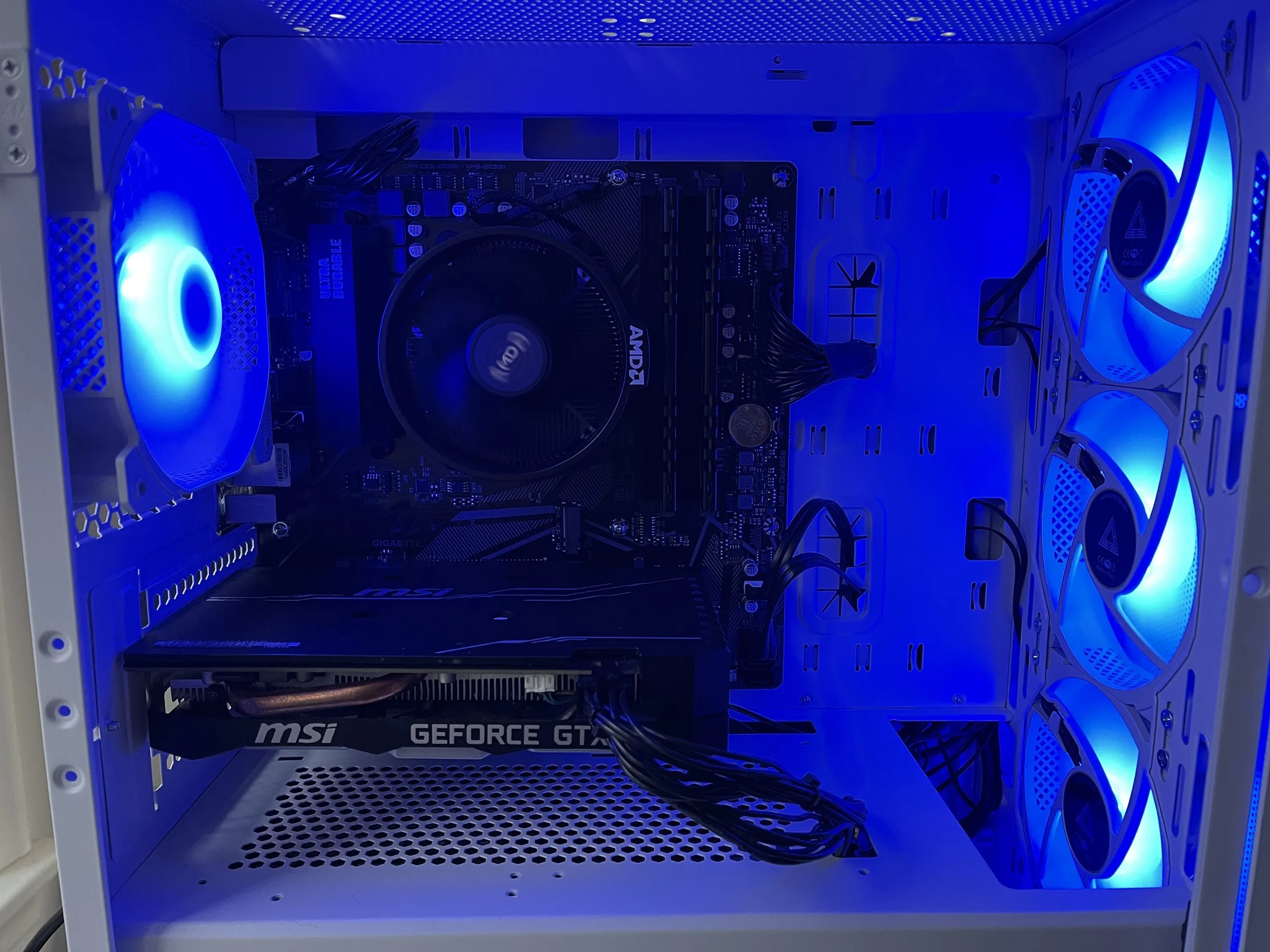 GTX 1660 / Ryzen 5 1600 | WIFI | 1TB HDD + SSD | 16GB Ram | Windows Activated