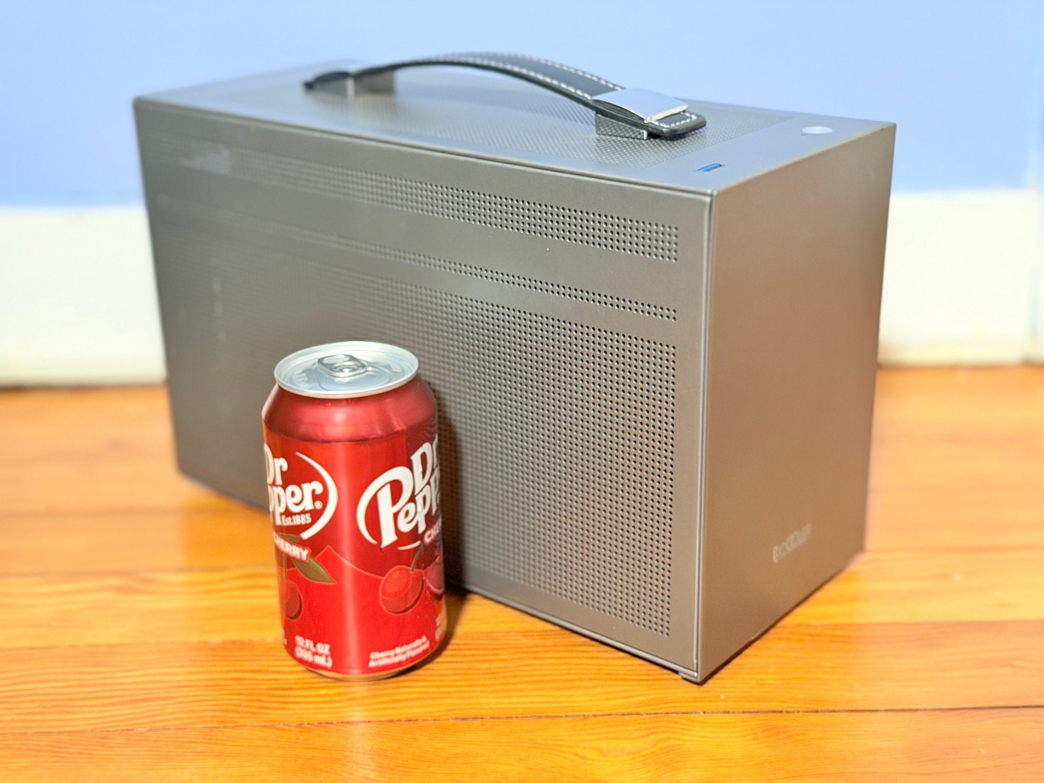 🧳1440p Lunchbox🧳 RX 9060 XT 16GB | Ryzen 7 5800X | 32GB DDR4 | 2TB SSD