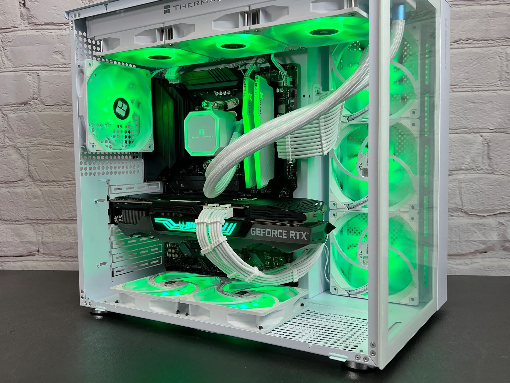 Ryzen 7 5800X RTX 3080 32GB RAM 1TB M.2 WiFi 6E Win 11 Gaming PC