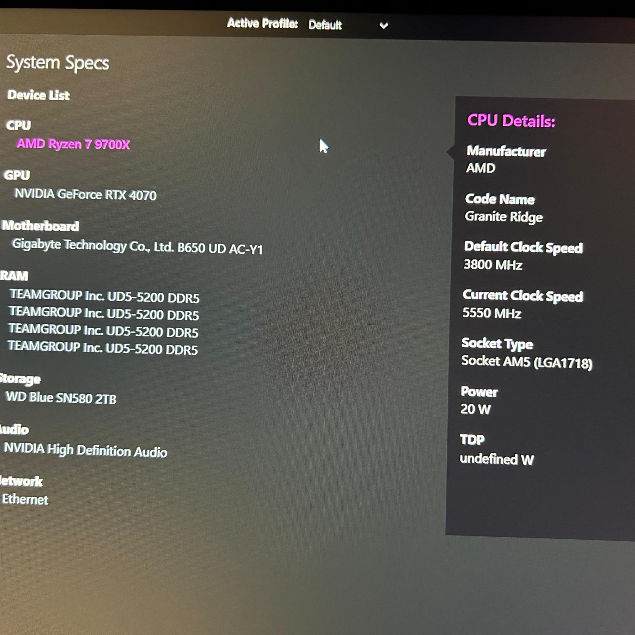 1440p RYZEN 7 9700x 4070 Gaming PC