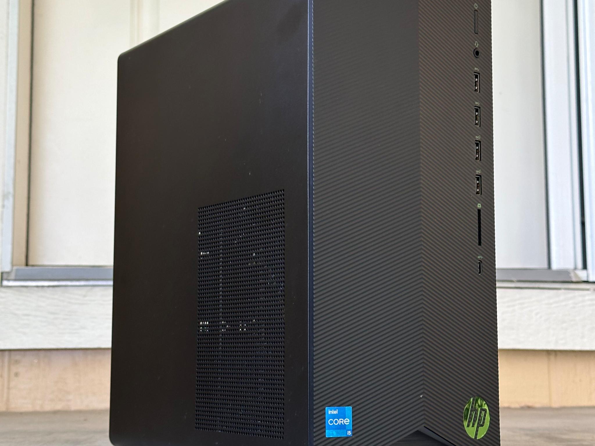 i5-11400 / GTX 1660 Super / 16GB DDR4 / 1256GB Storage / Windows 11