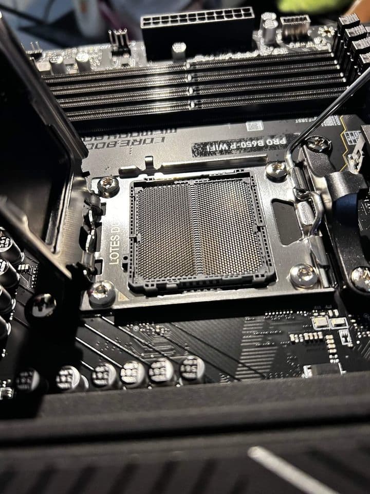 MSi b650-P Pro WIFI - ATX