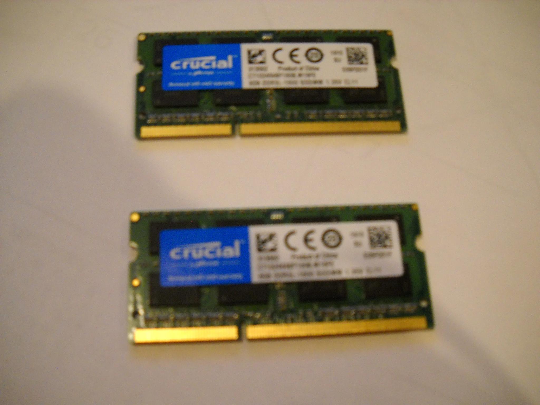 Used Crucial 16GB (2*8GB) DDR3-1600 SODIMM Kit